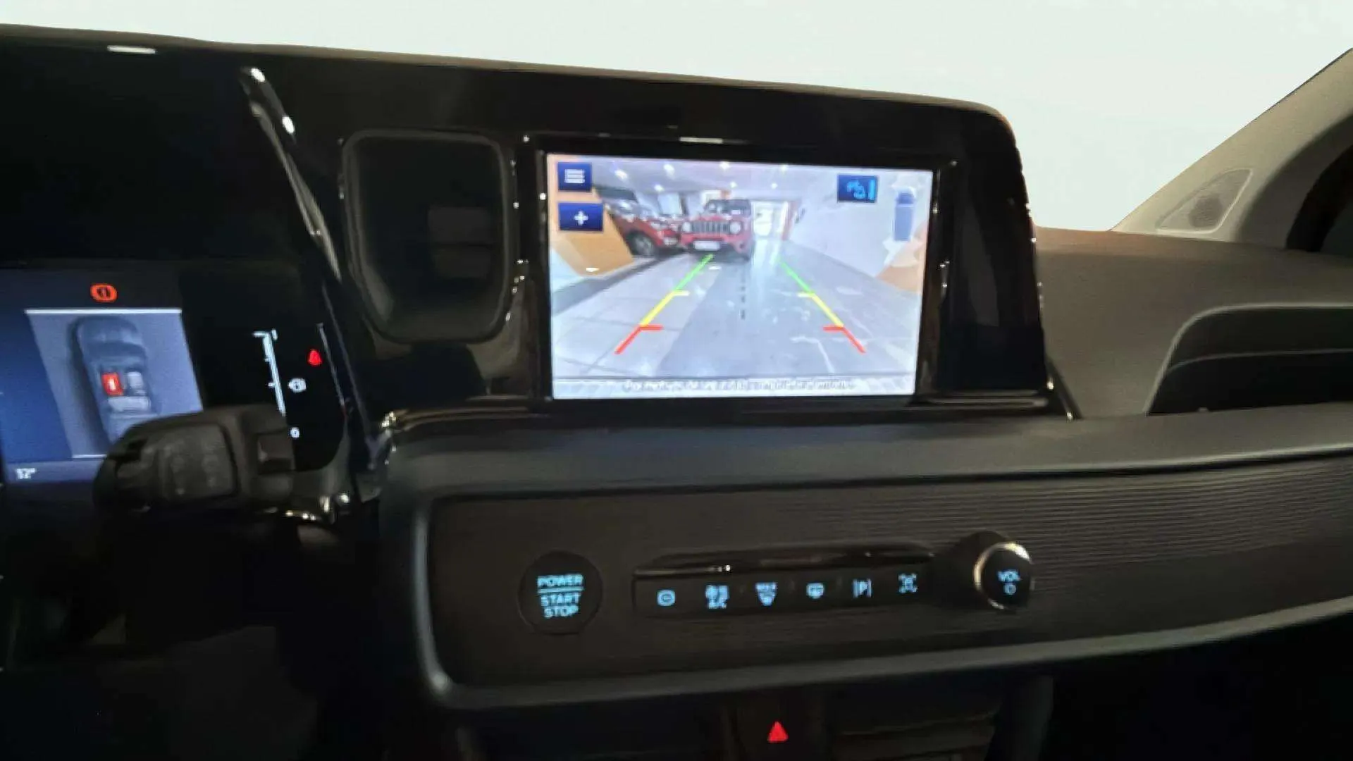 Ford Tourneo Courier 1.0 EcoBoost Active - foto 17