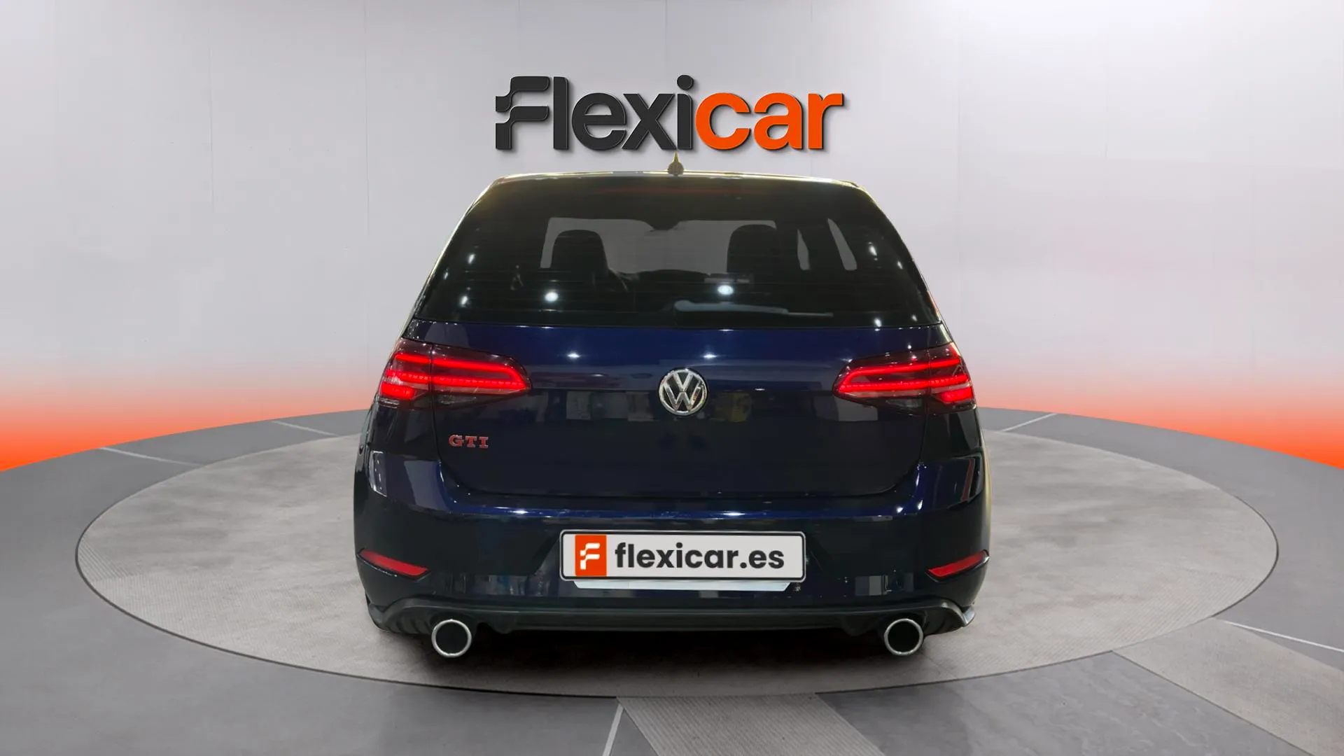 Volkswagen Golf GTI 2.0 TSI - foto 6