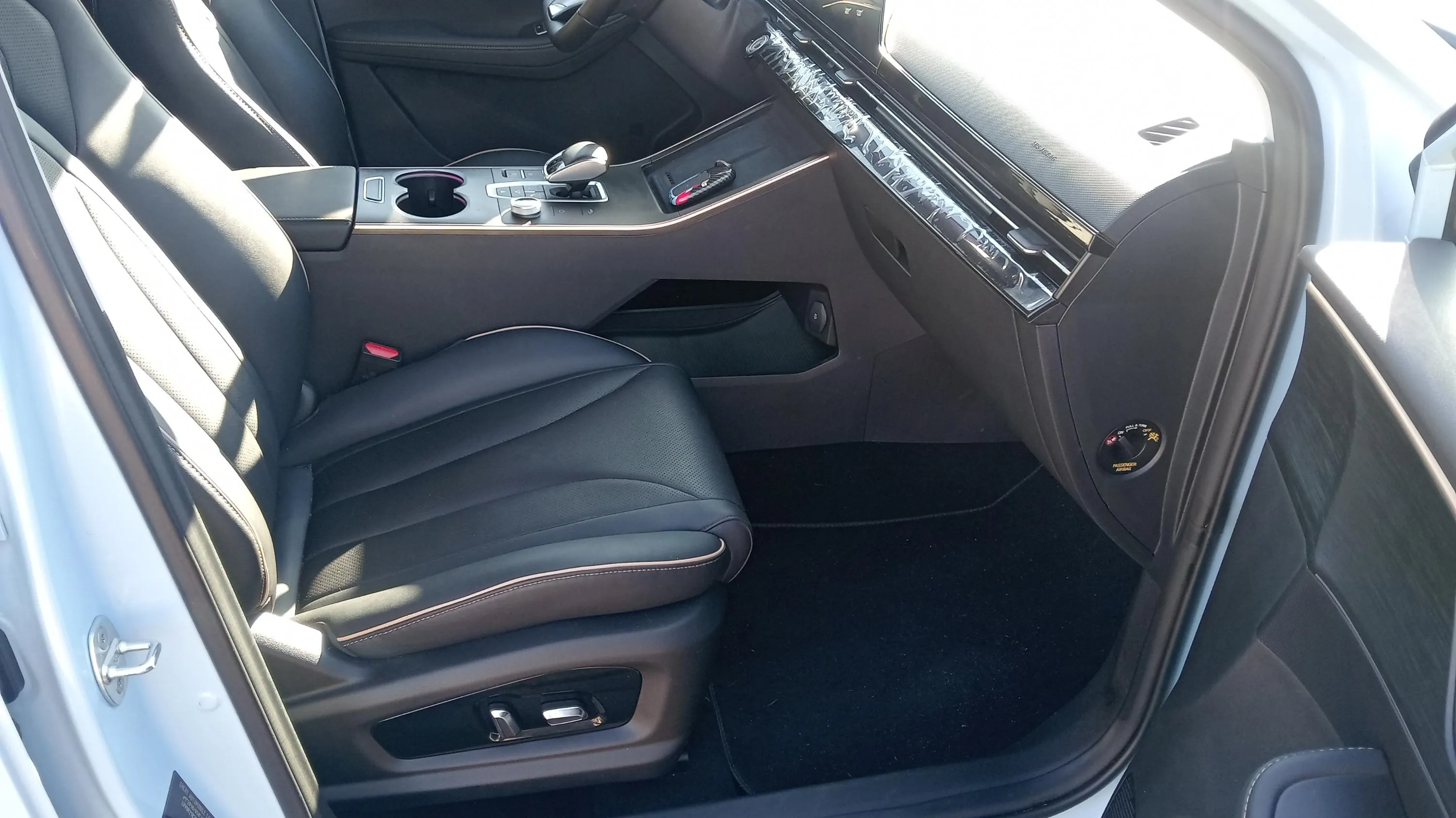 Omoda 5 1.6 T-GDi DCT Premium - foto 17