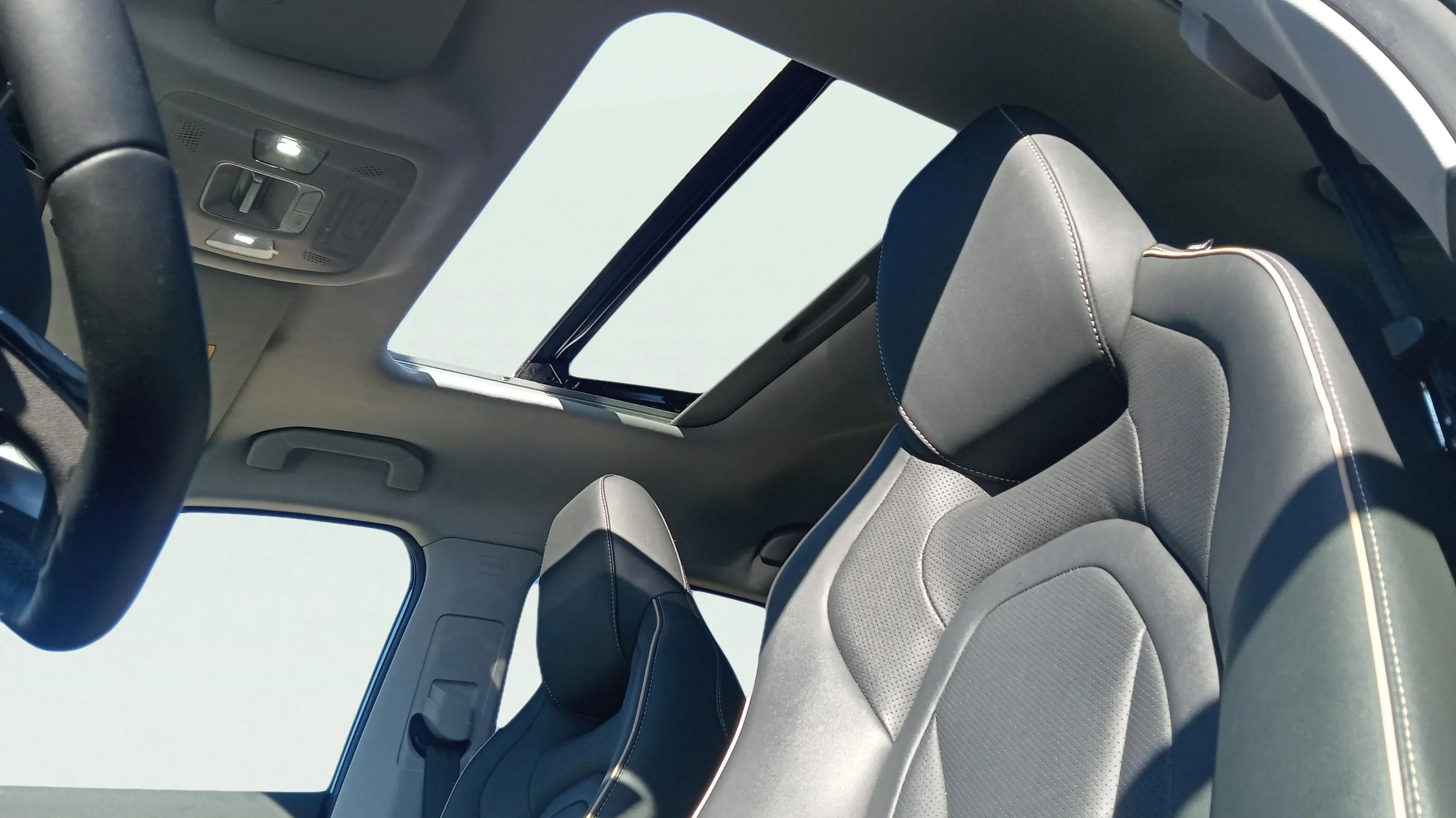 Omoda 5 1.6 T-GDi DCT Premium - foto 24