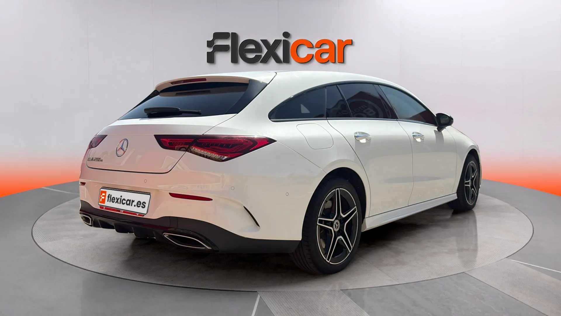 Mercedes-Benz CLA 250 e Shooting Brake - foto 7