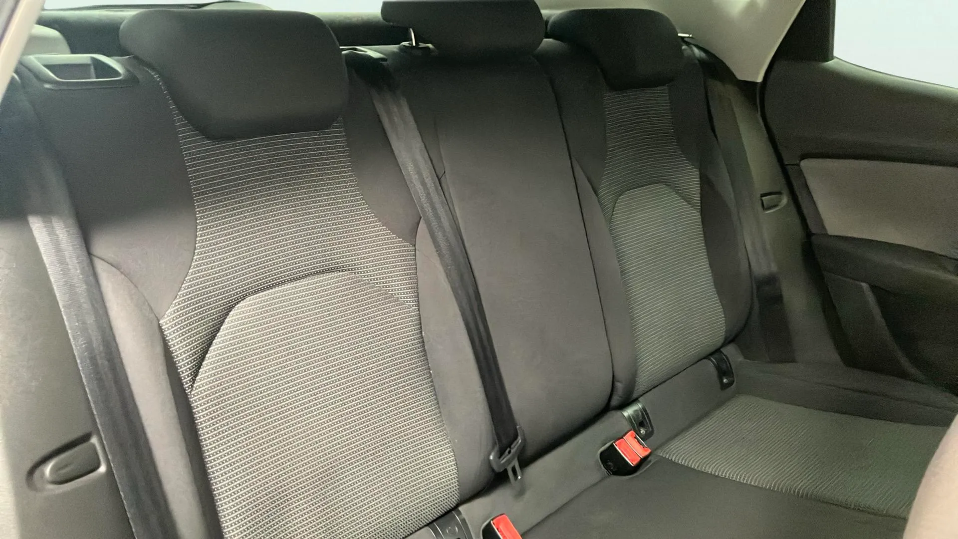 SEAT León 1.6 TDI Reference Plus - foto 16