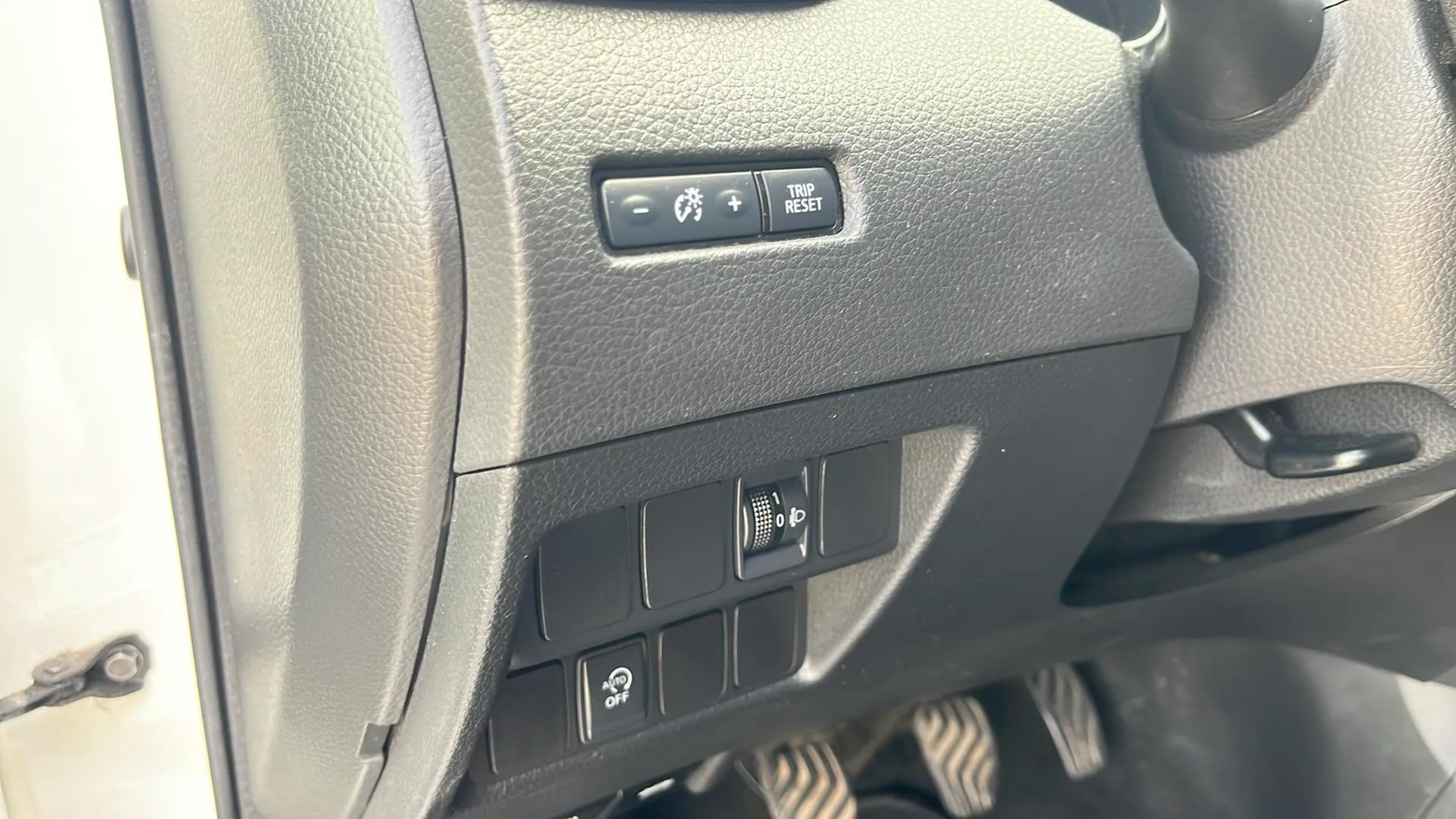 Nissan Qashqai DIG-T E6D N-Connecta - foto 9