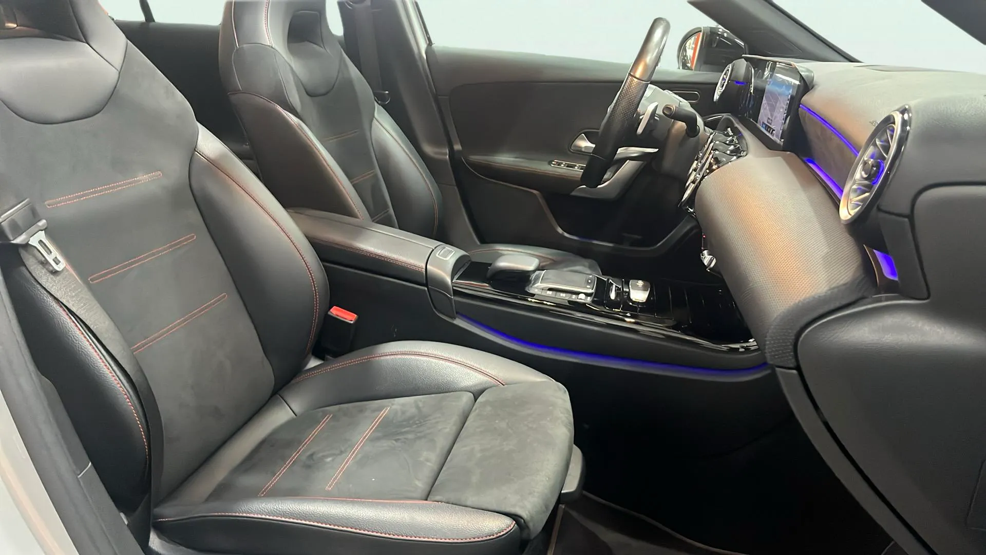 Mercedes-Benz Clase A A 250 e - foto 13