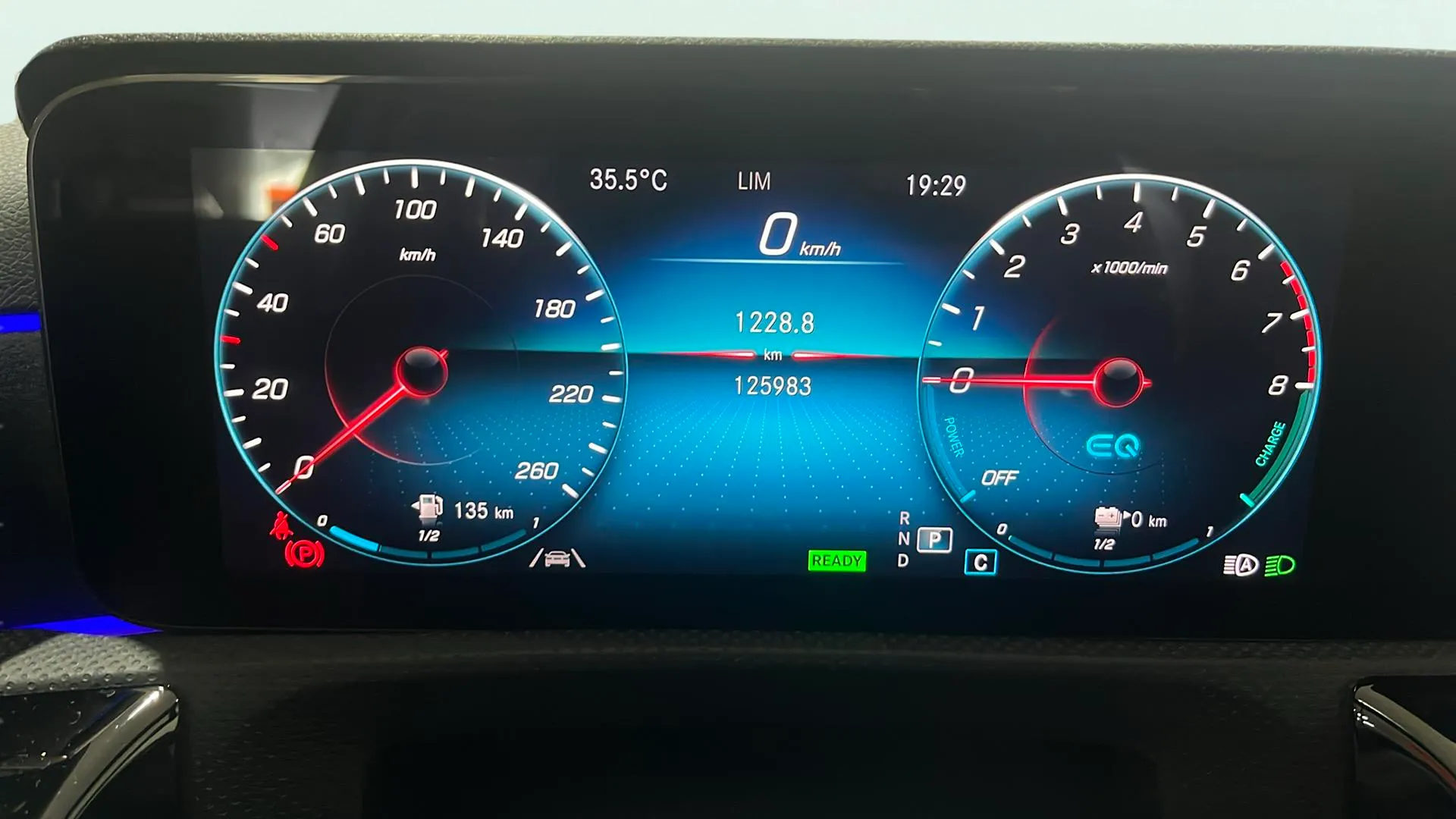 Mercedes-Benz Clase A A 250 e - foto 19