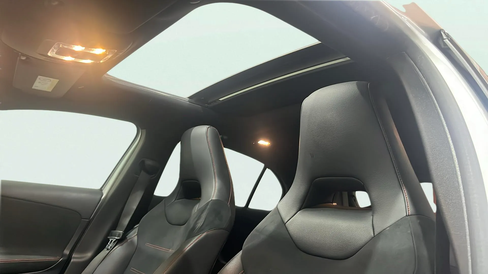 Mercedes-Benz Clase A A 250 e - foto 11