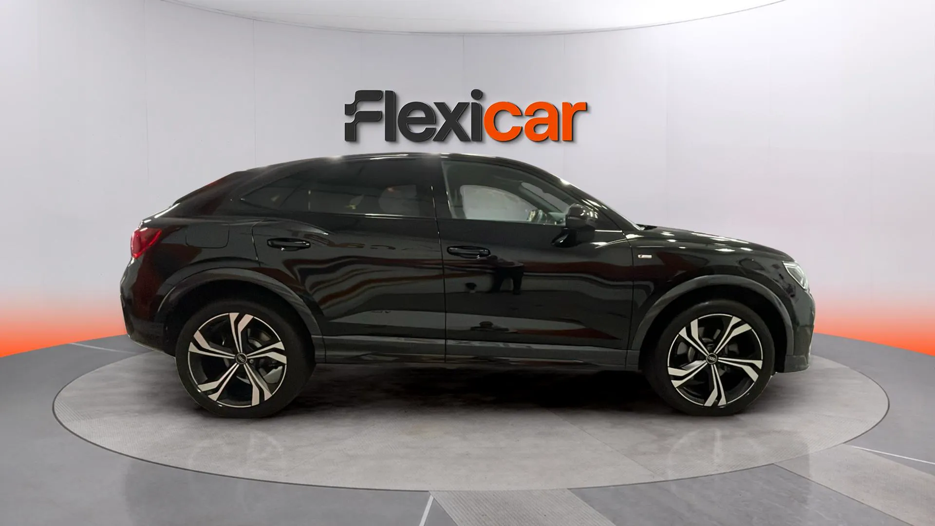 Audi Q3 40 TFSI quattro Black line - foto 8