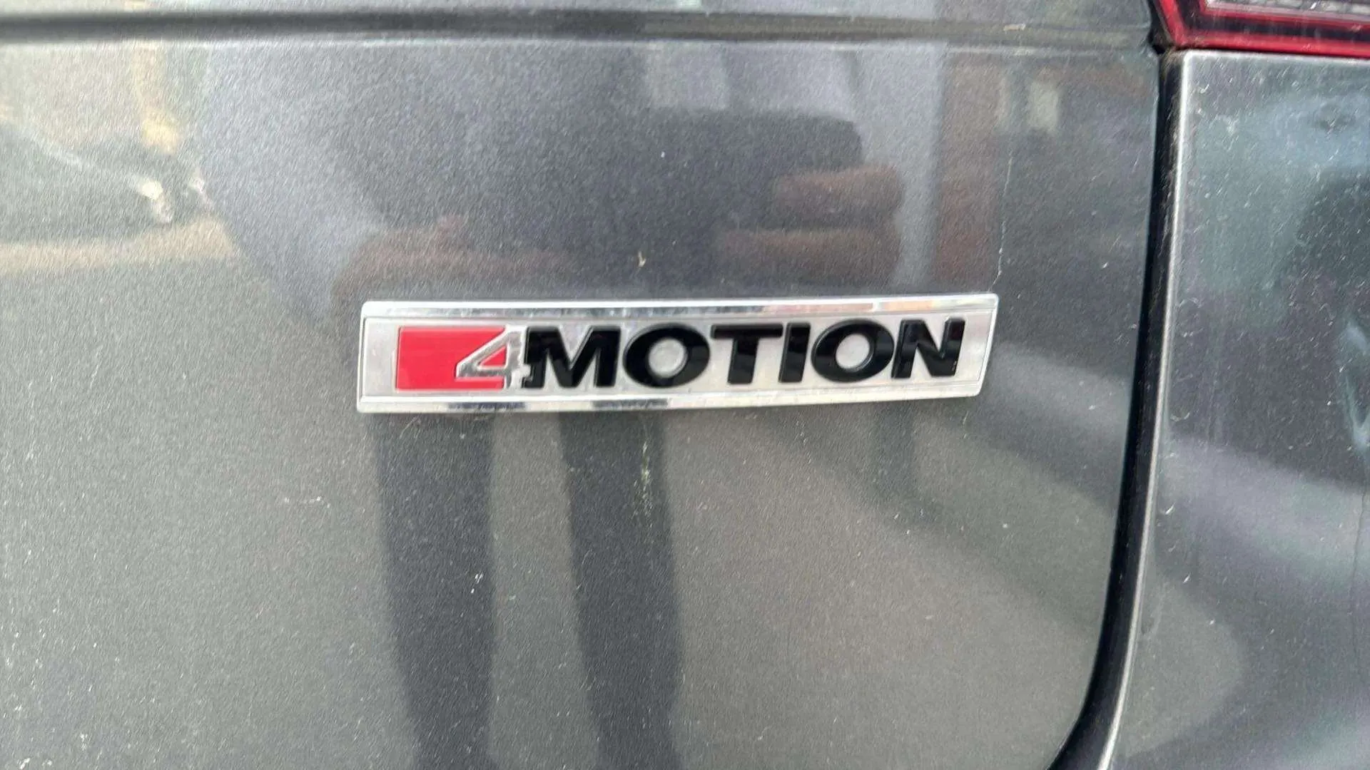 Volkswagen Tiguan Sport 2.0 TDI 4Motion DSG - foto 23