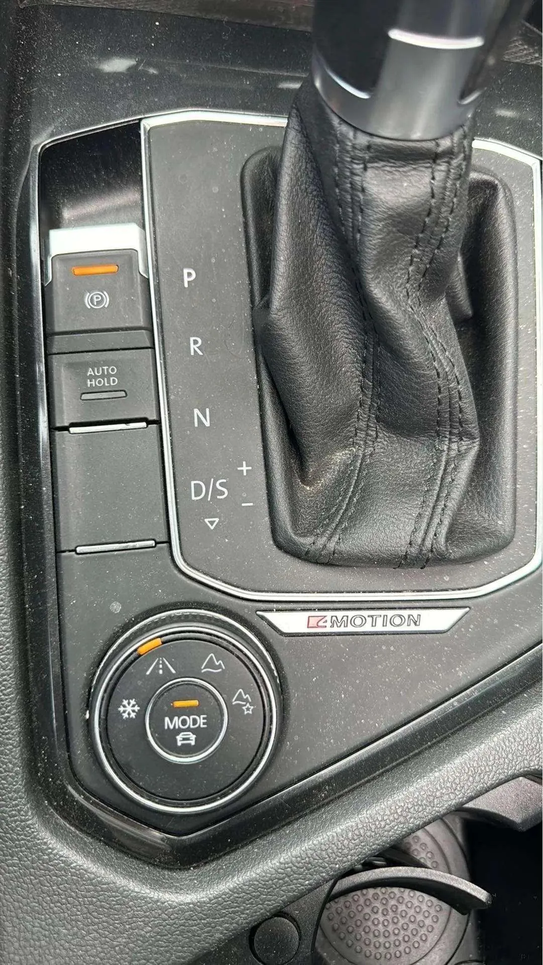 Volkswagen Tiguan Sport 2.0 TDI 4Motion DSG - foto 18