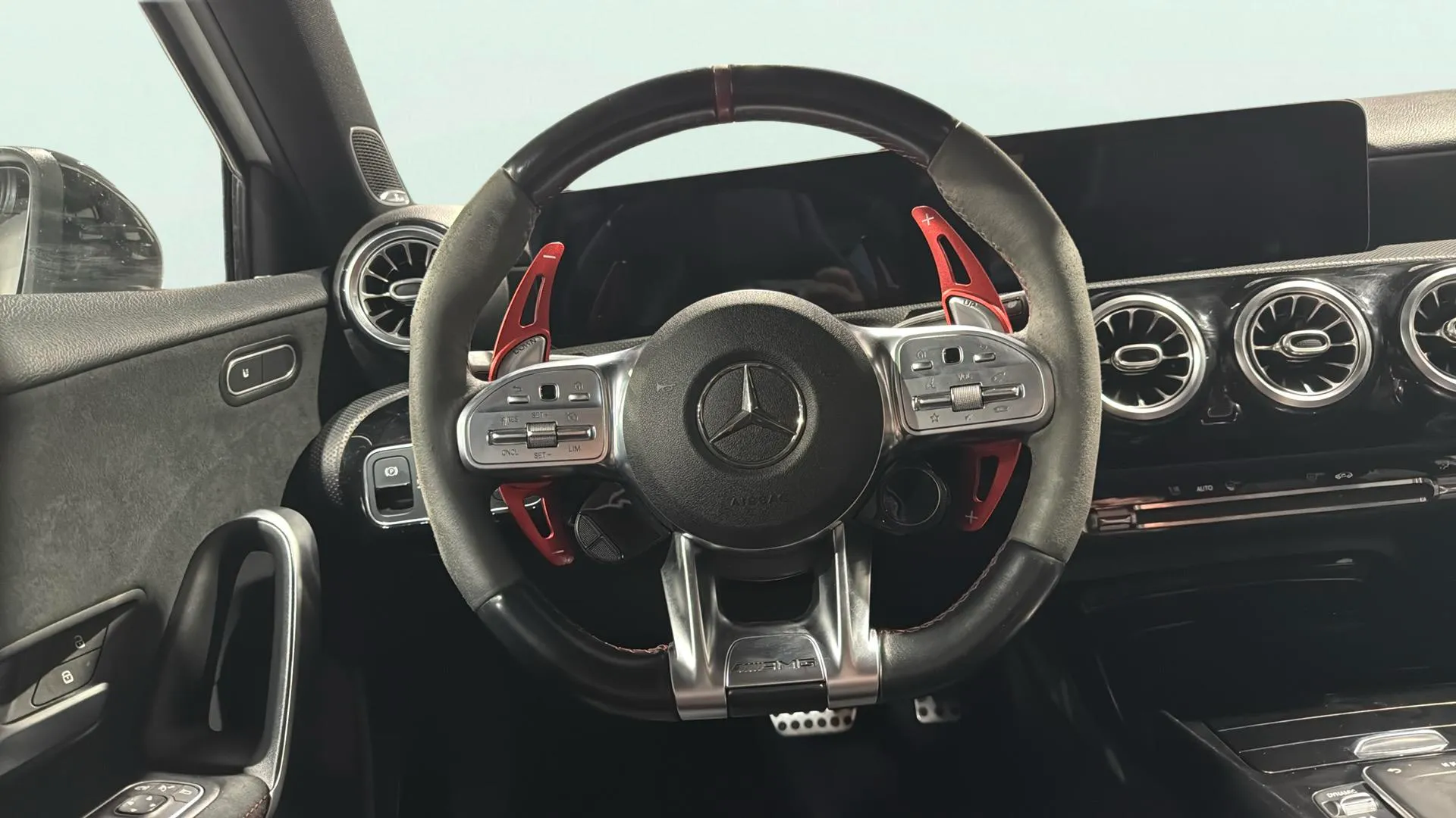 Mercedes-Benz Clase A Mercedes-AMG A 45 S 4MATIC+ - foto 14