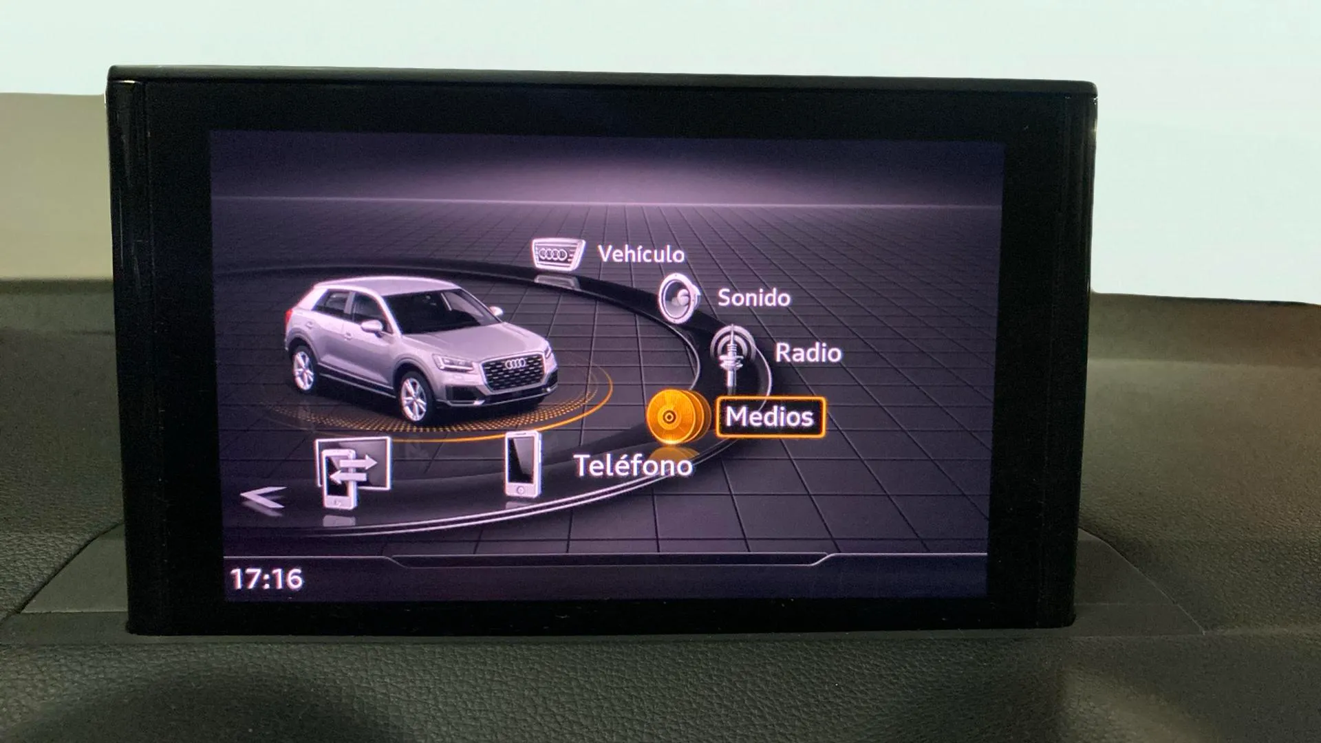 Audi Q2 design edition 1.6 TDI - foto 19