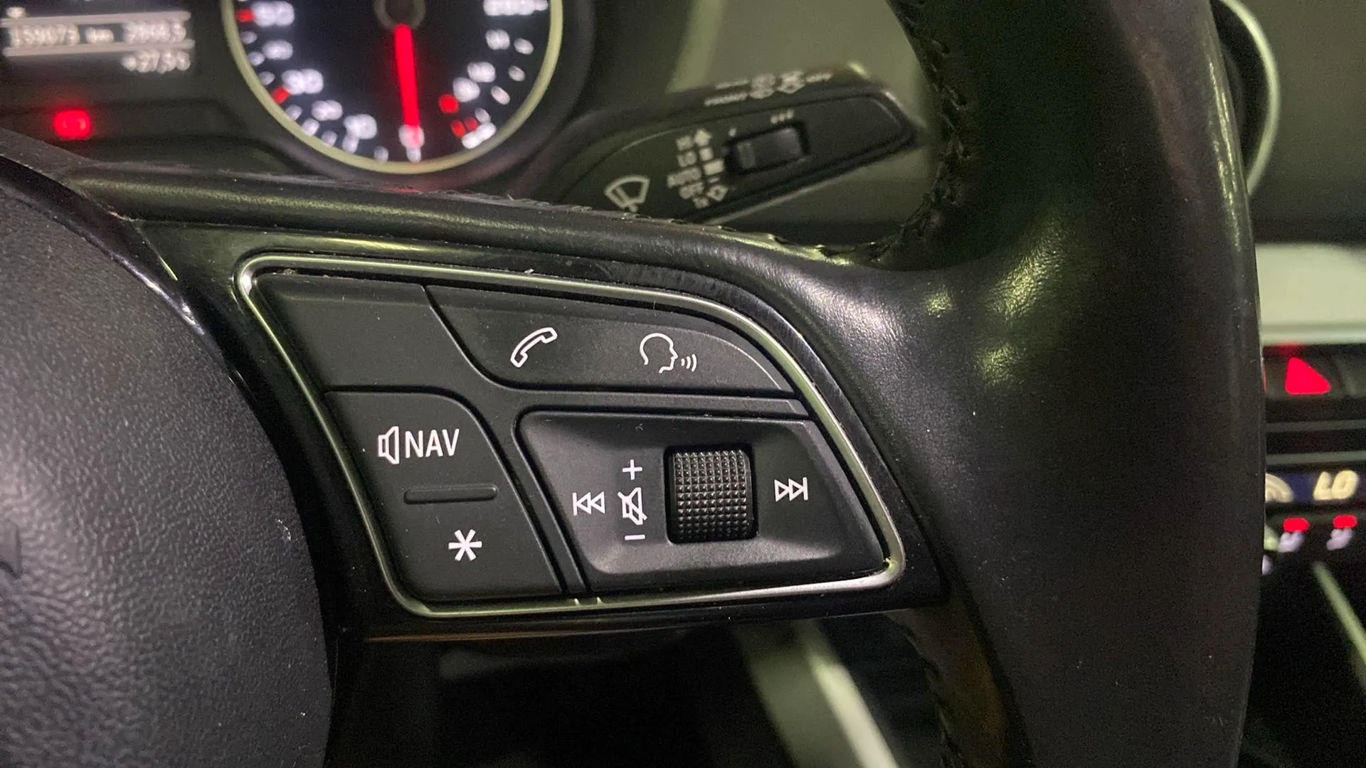 Audi Q2 design edition 1.6 TDI - foto 15