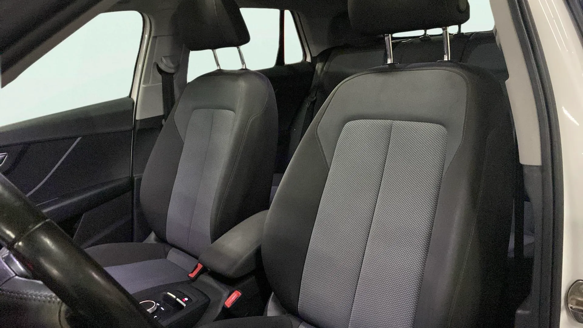 Audi Q2 design edition 1.6 TDI - foto 26