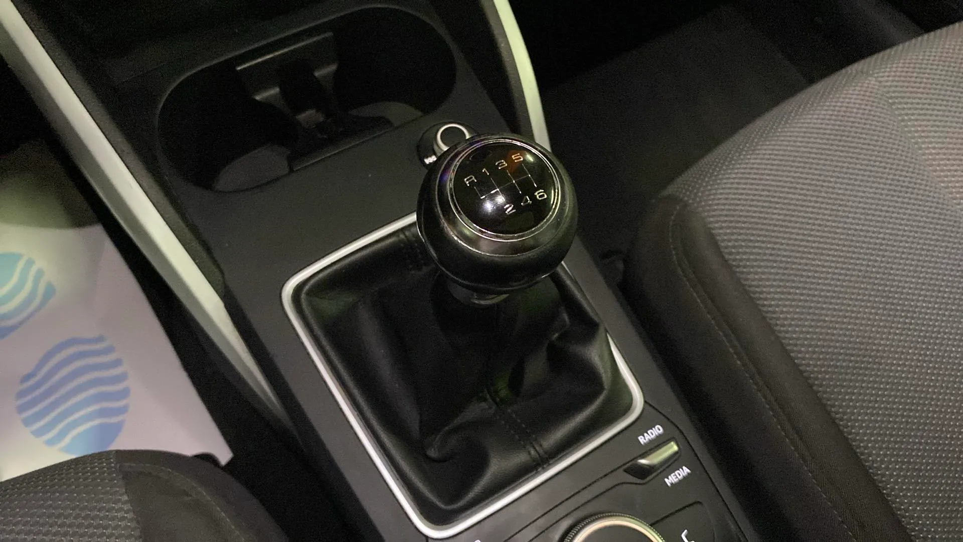 Audi Q2 design edition 1.6 TDI - foto 25