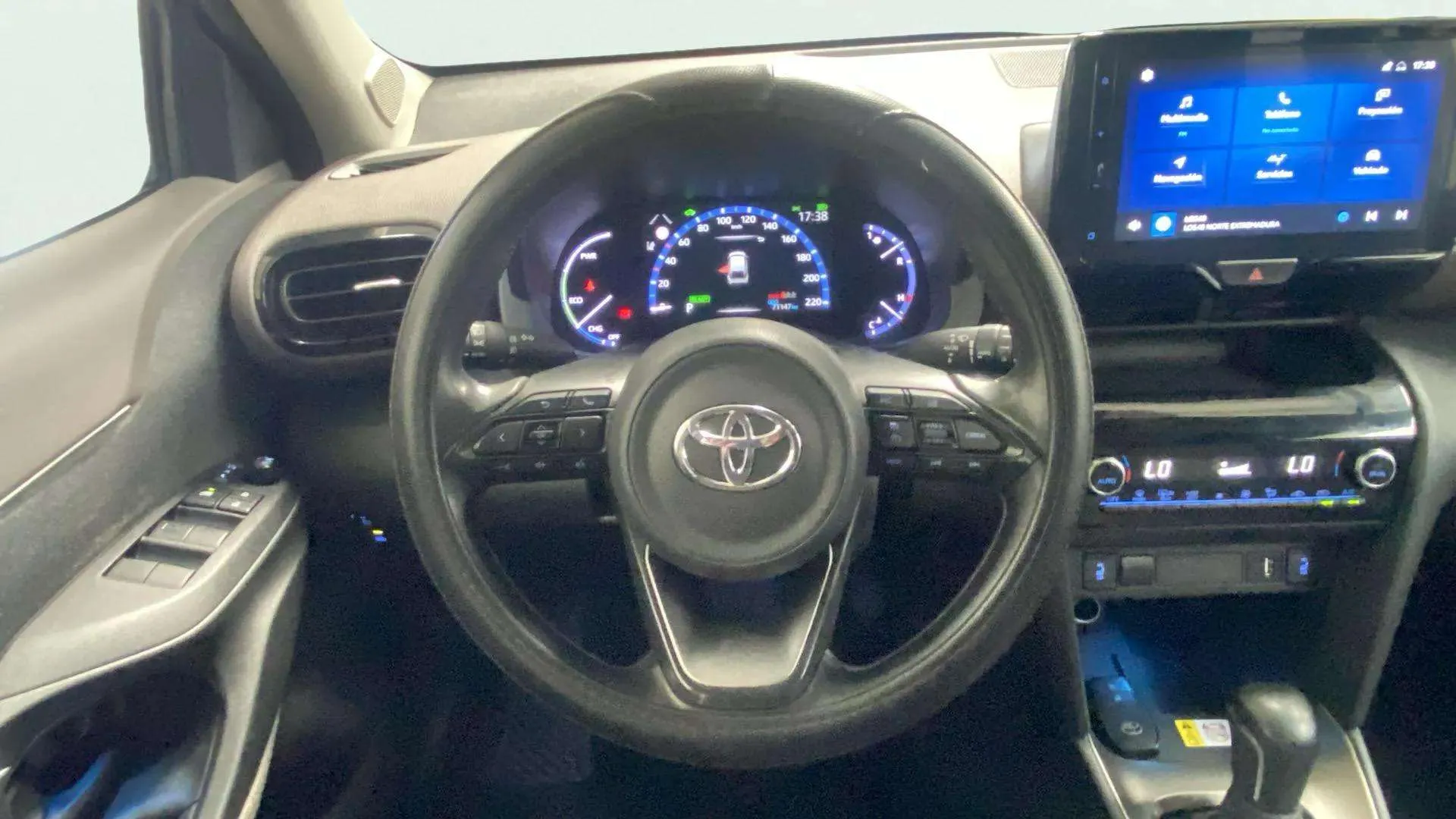 Toyota Yaris Cross 1.5 120H Active Tech - foto 9