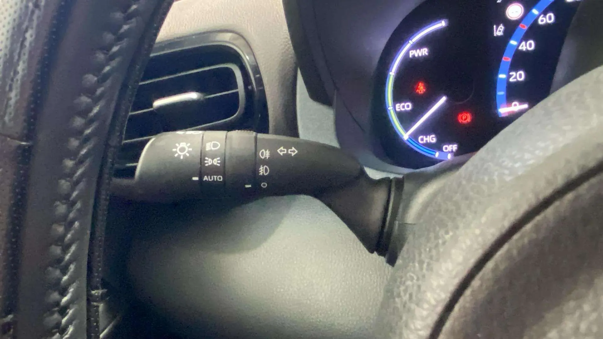 Toyota Yaris Cross 1.5 120H Active Tech - foto 27