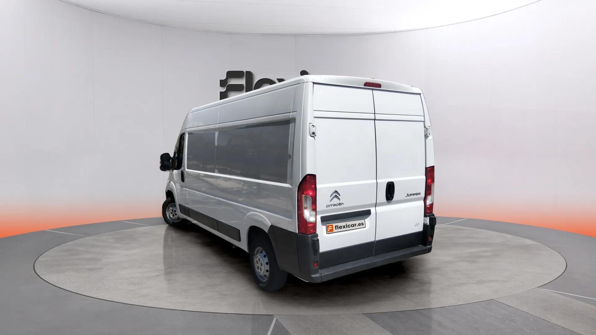 Citroën Jumper BlueHDi Furgón 35L3H2 - foto 5