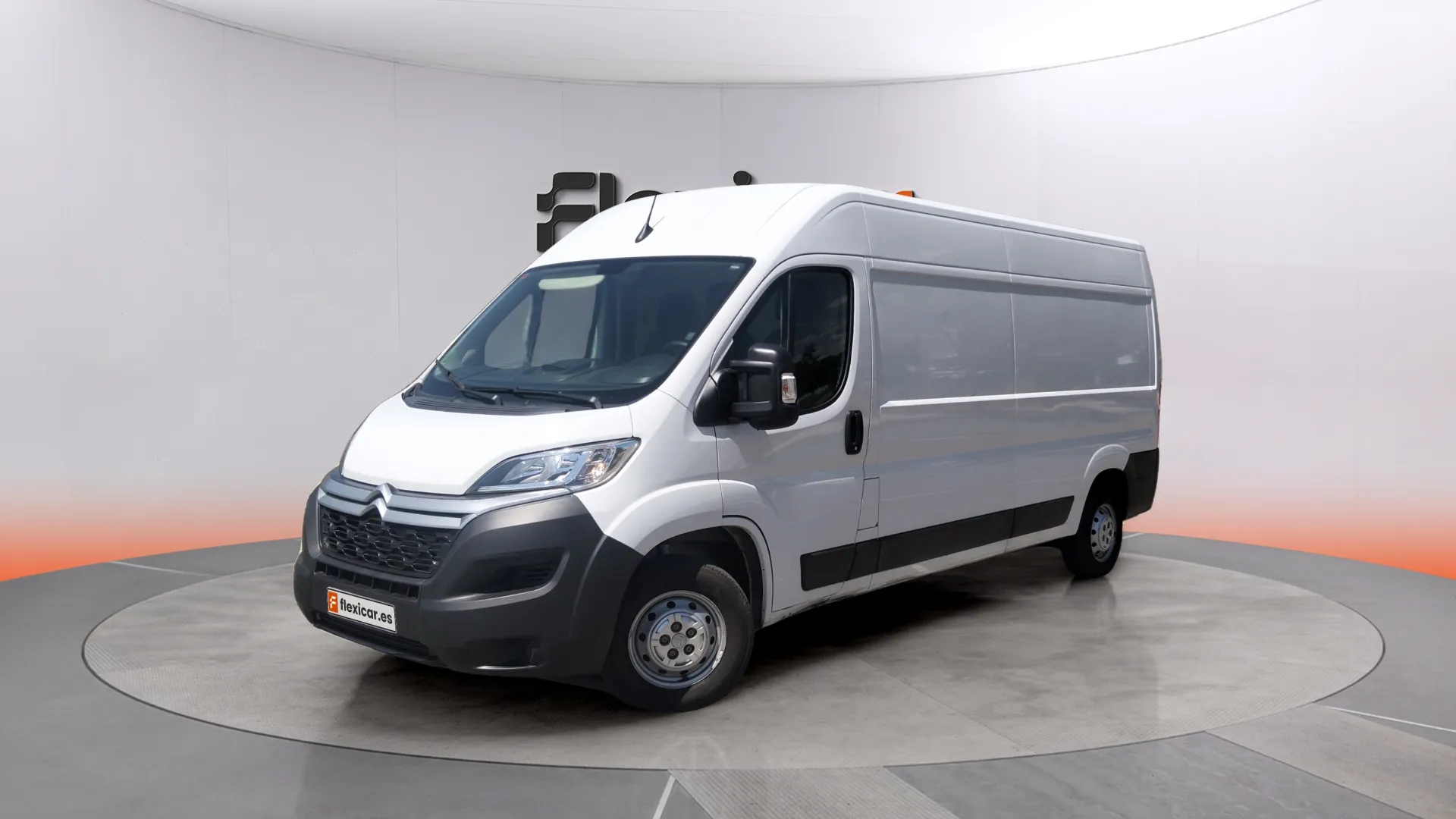 Citroën Jumper BlueHDi Furgón 35L3H2 - foto 3