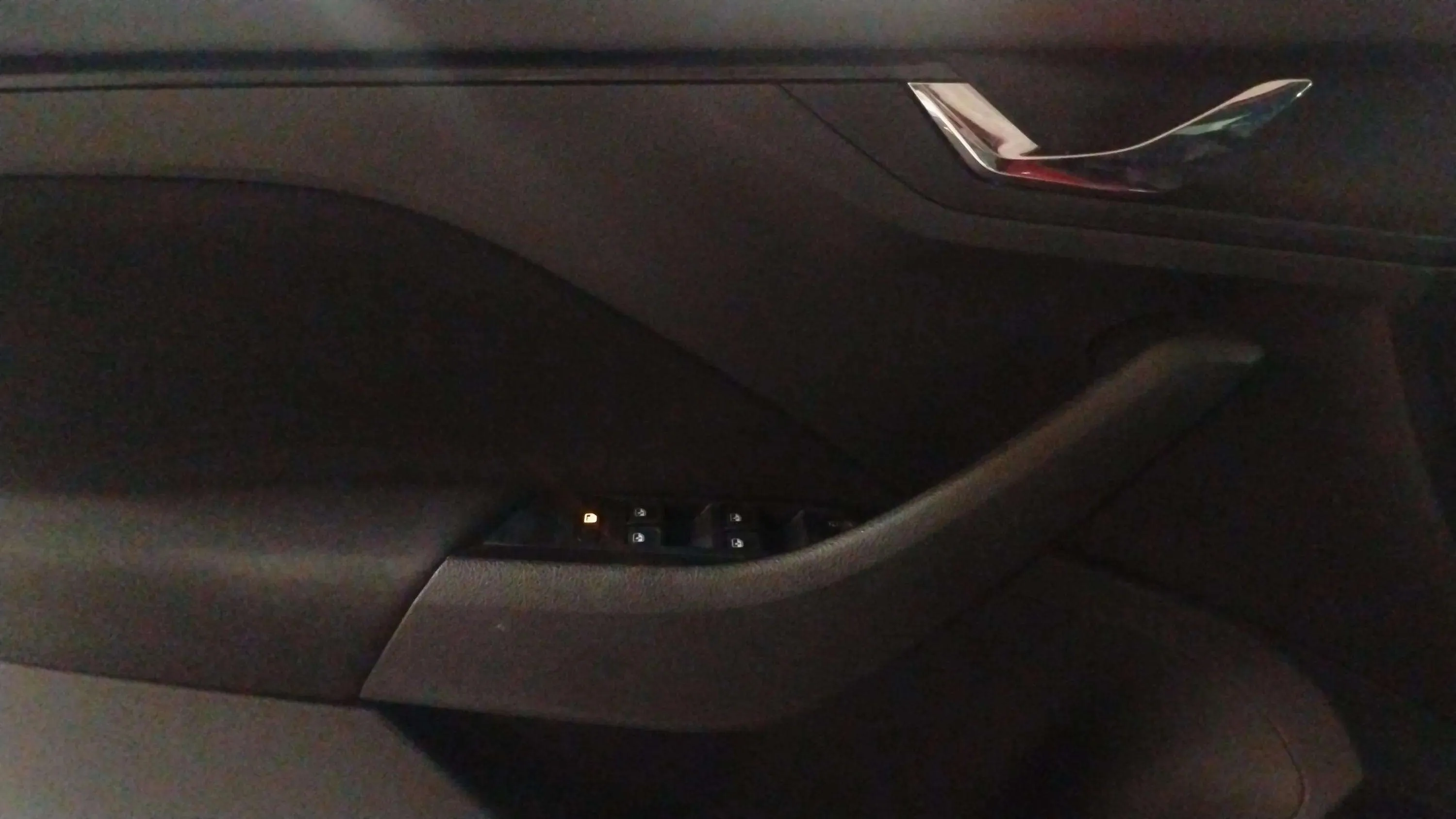 Škoda Kamiq 1.0 TSI Selection - foto 23