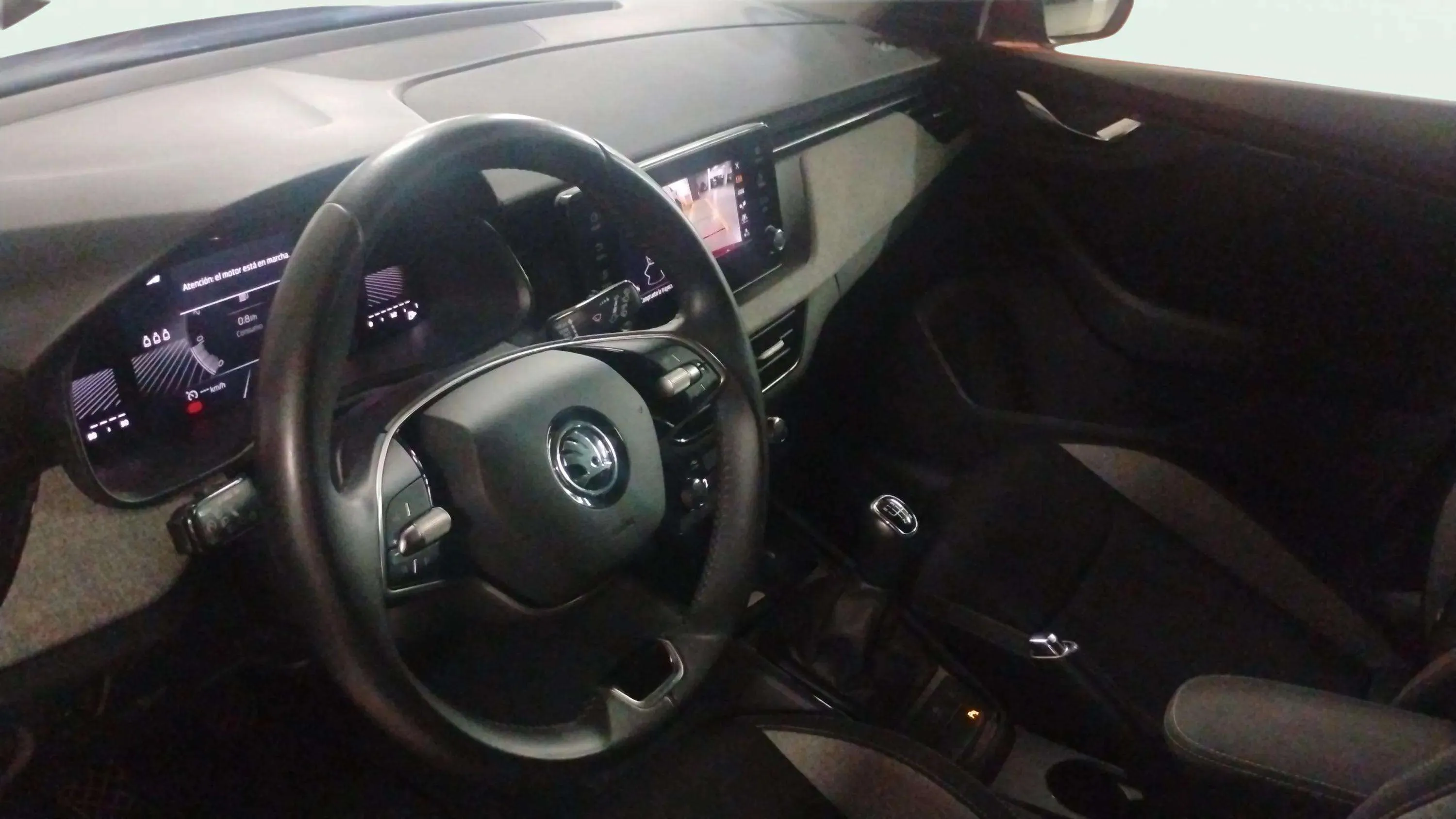 Škoda Kamiq 1.0 TSI Selection - foto 6