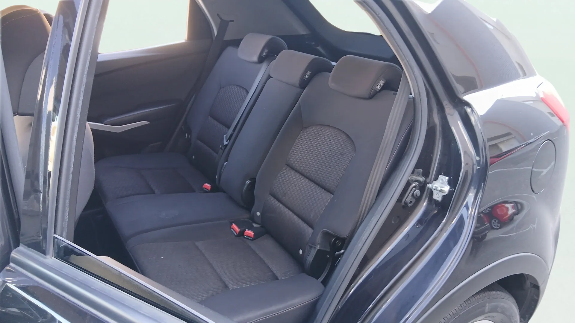 SsangYong Korando D22T Limited 4x2 - foto 12