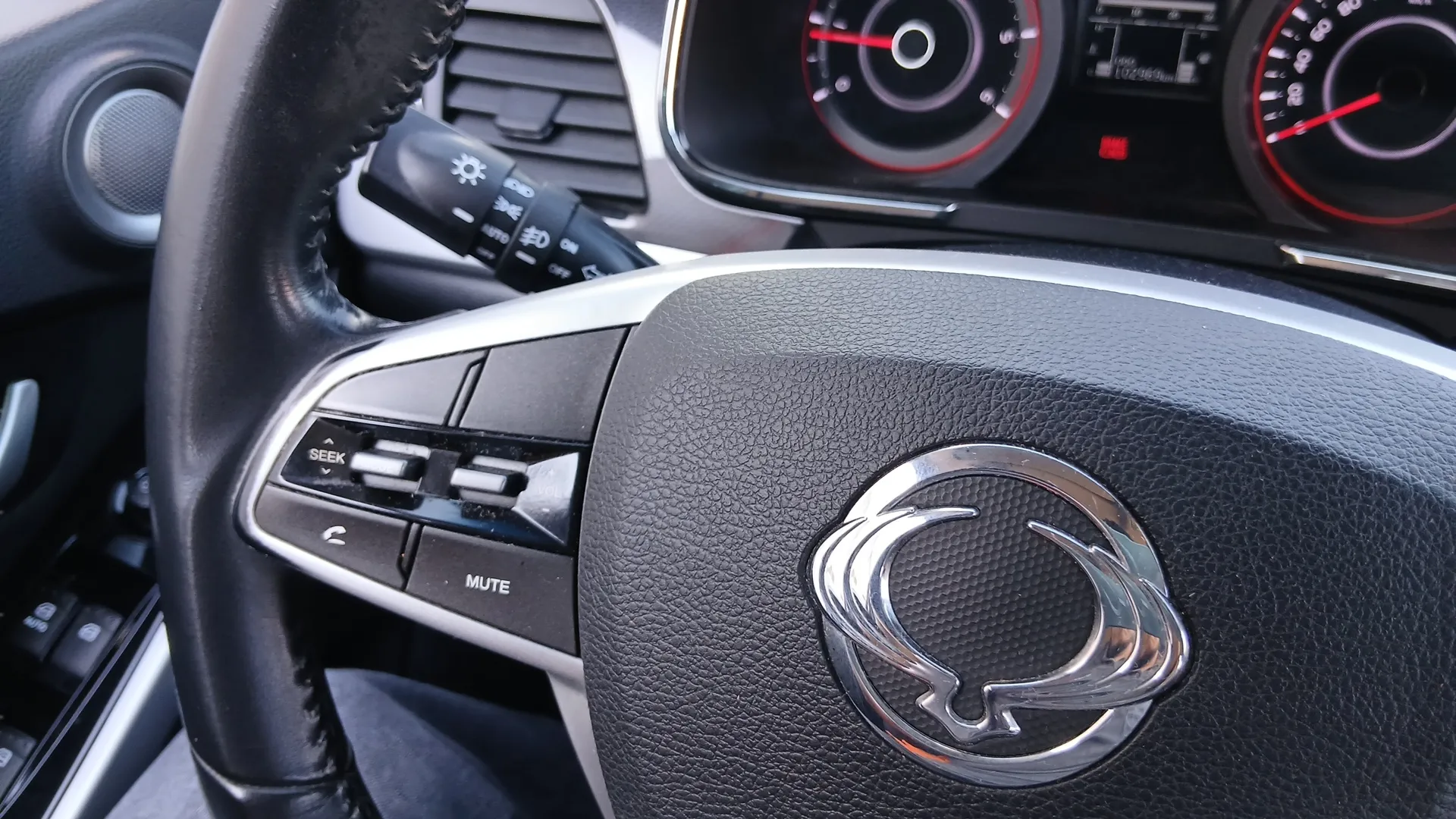 SsangYong Korando D22T Limited 4x2 - foto 20