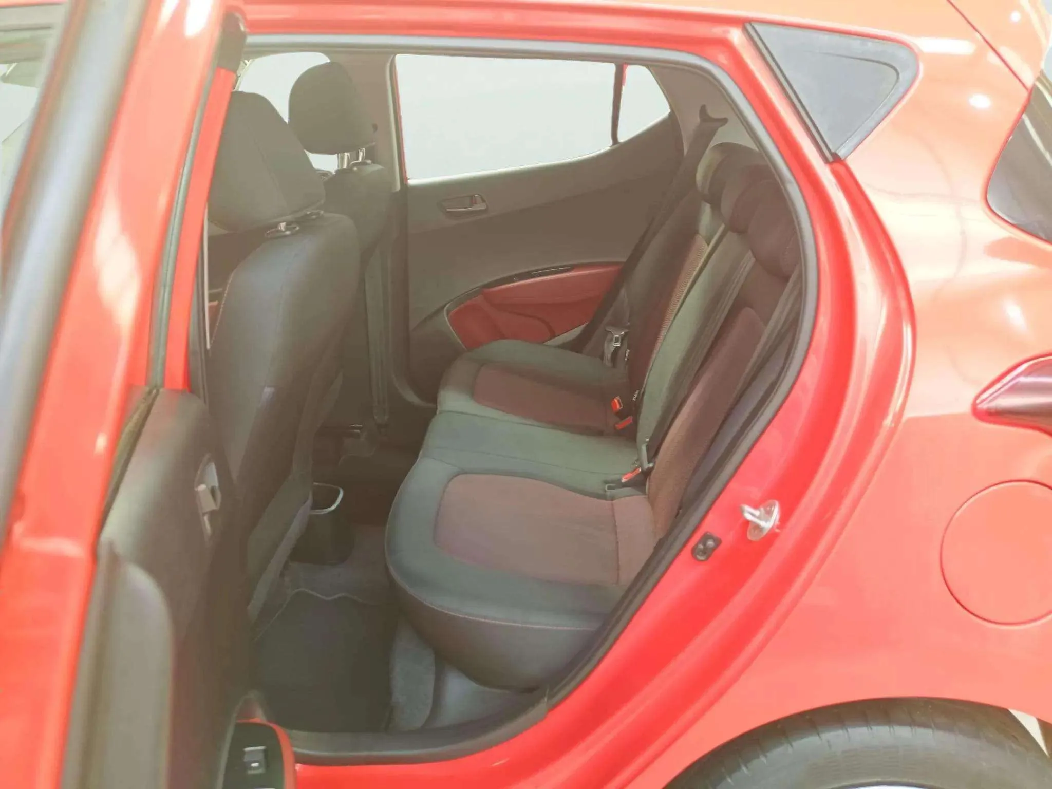 Hyundai i10 1.0 Go! - foto 12