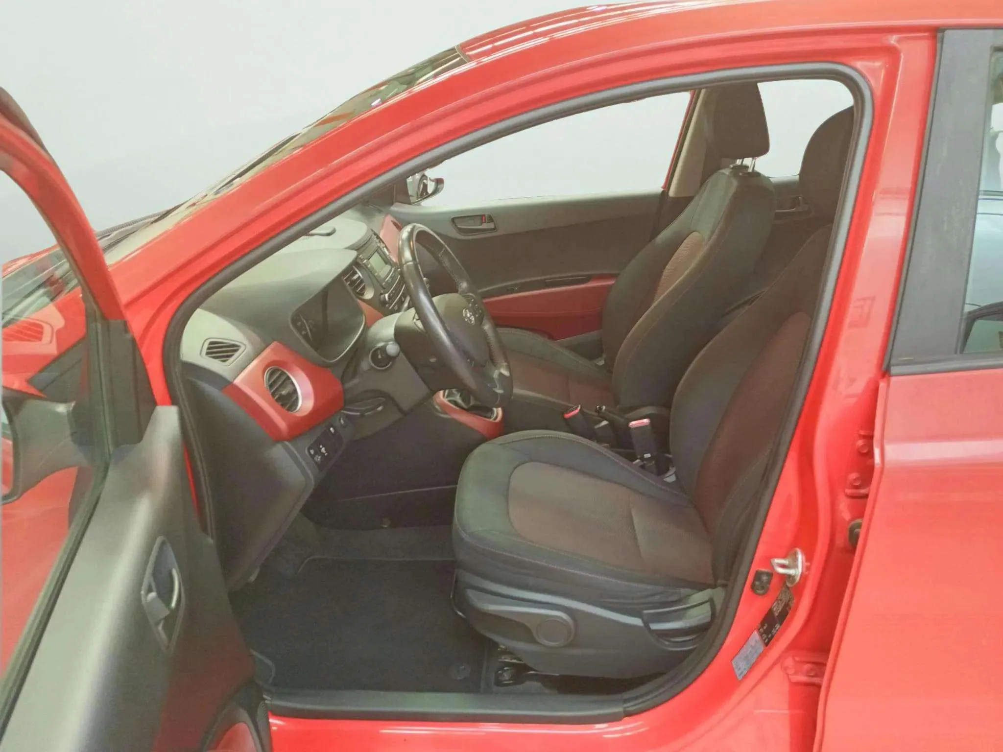 Hyundai i10 1.0 Go! - foto 14