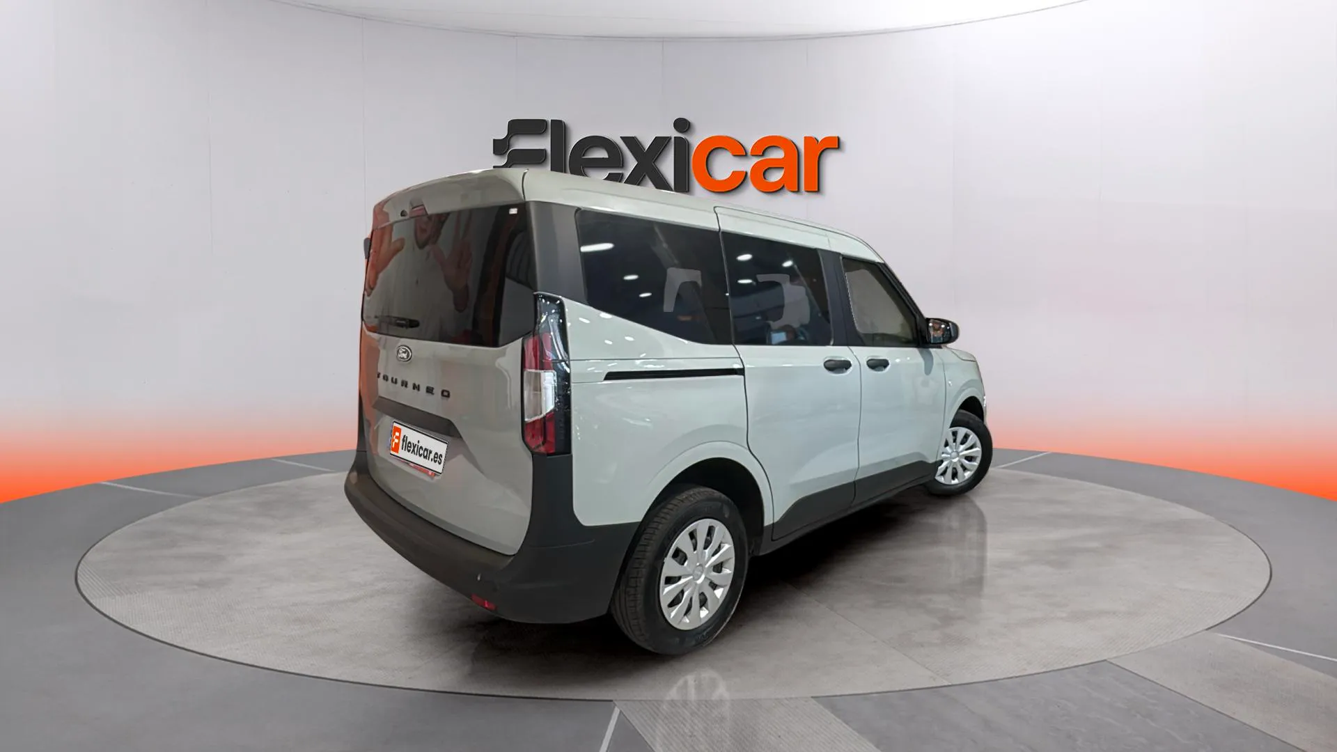 Ford Tourneo Courier 1.0 EcoBoost Active - foto 7