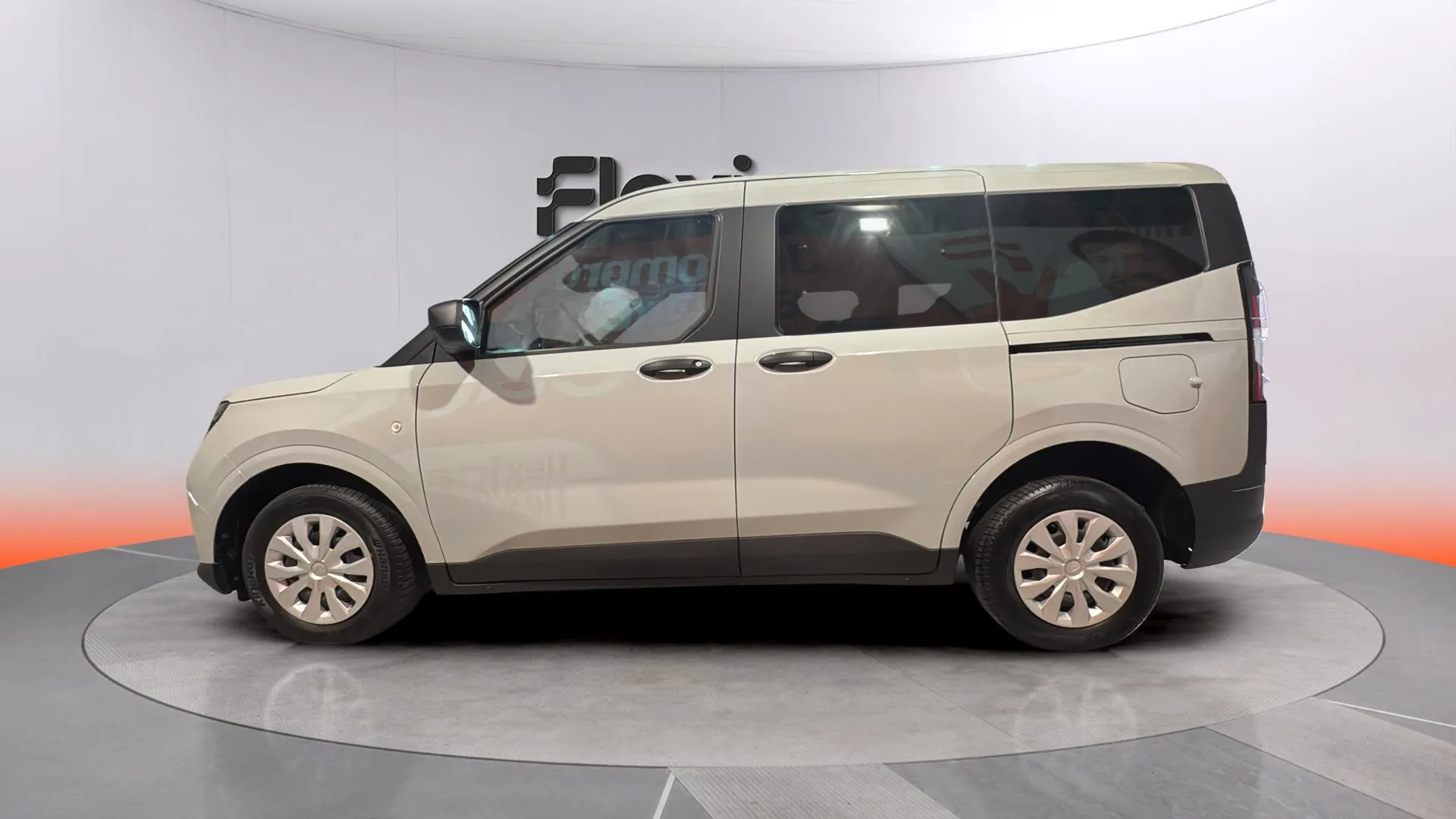 Ford Tourneo Courier 1.0 EcoBoost Active - foto 4
