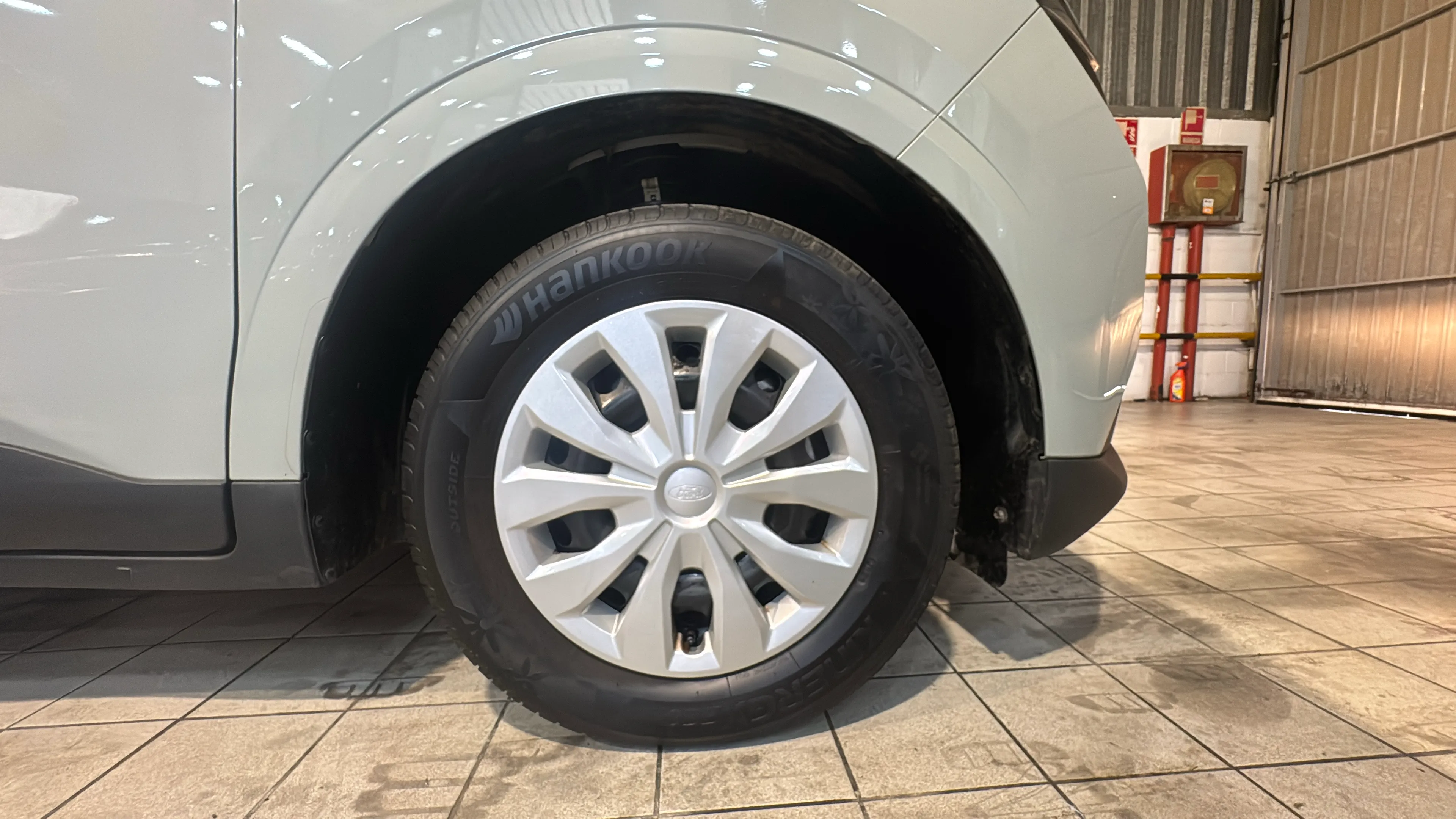 Ford Tourneo Courier 1.0 EcoBoost Active - foto 27
