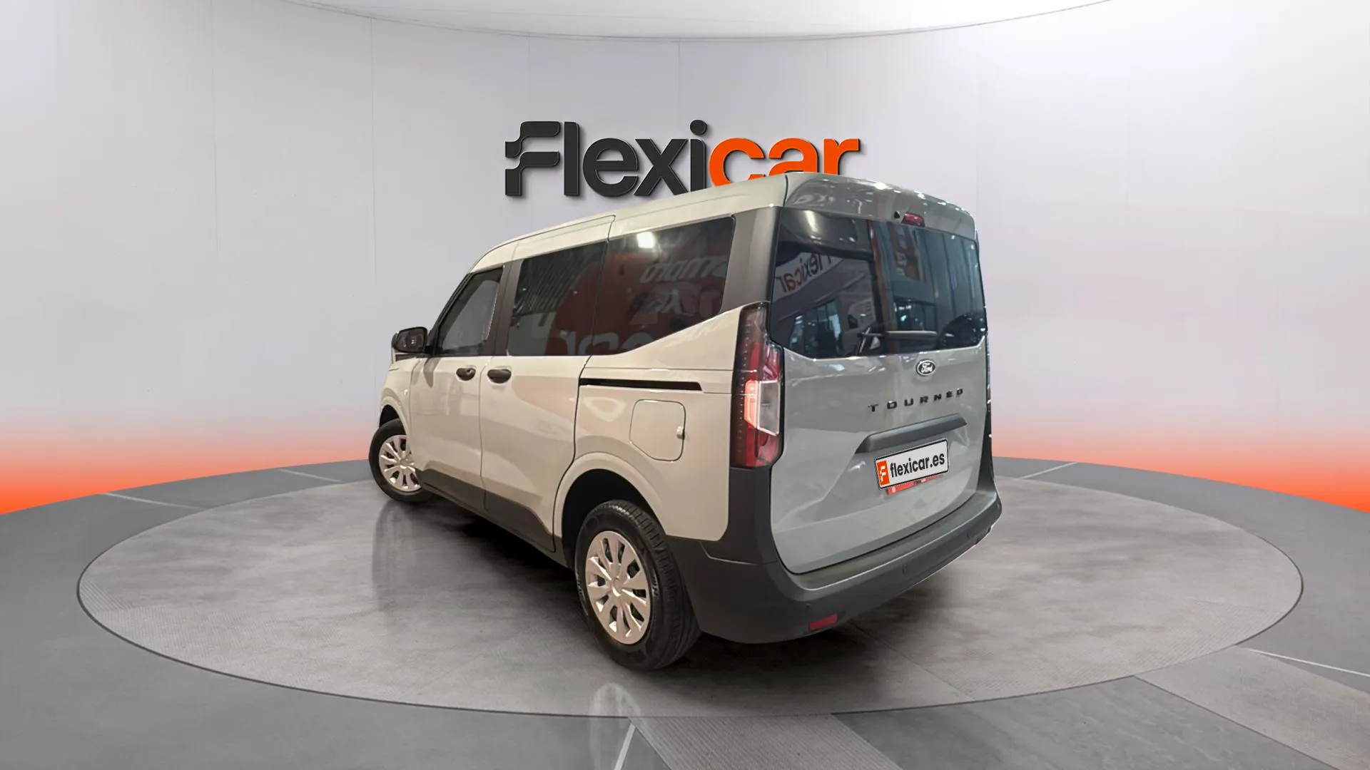 Ford Tourneo Courier 1.0 EcoBoost Active - foto 5
