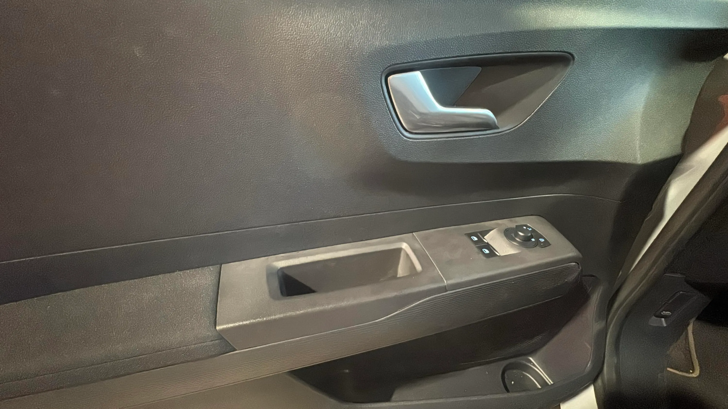 Ford Tourneo Courier 1.0 EcoBoost Active - foto 24