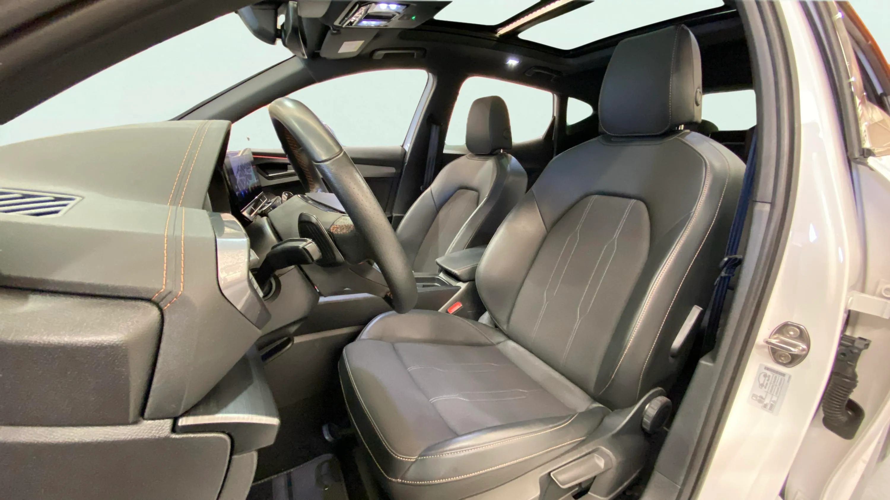 Cupra Formentor 1.4 e-Hybrid DSG - foto 10