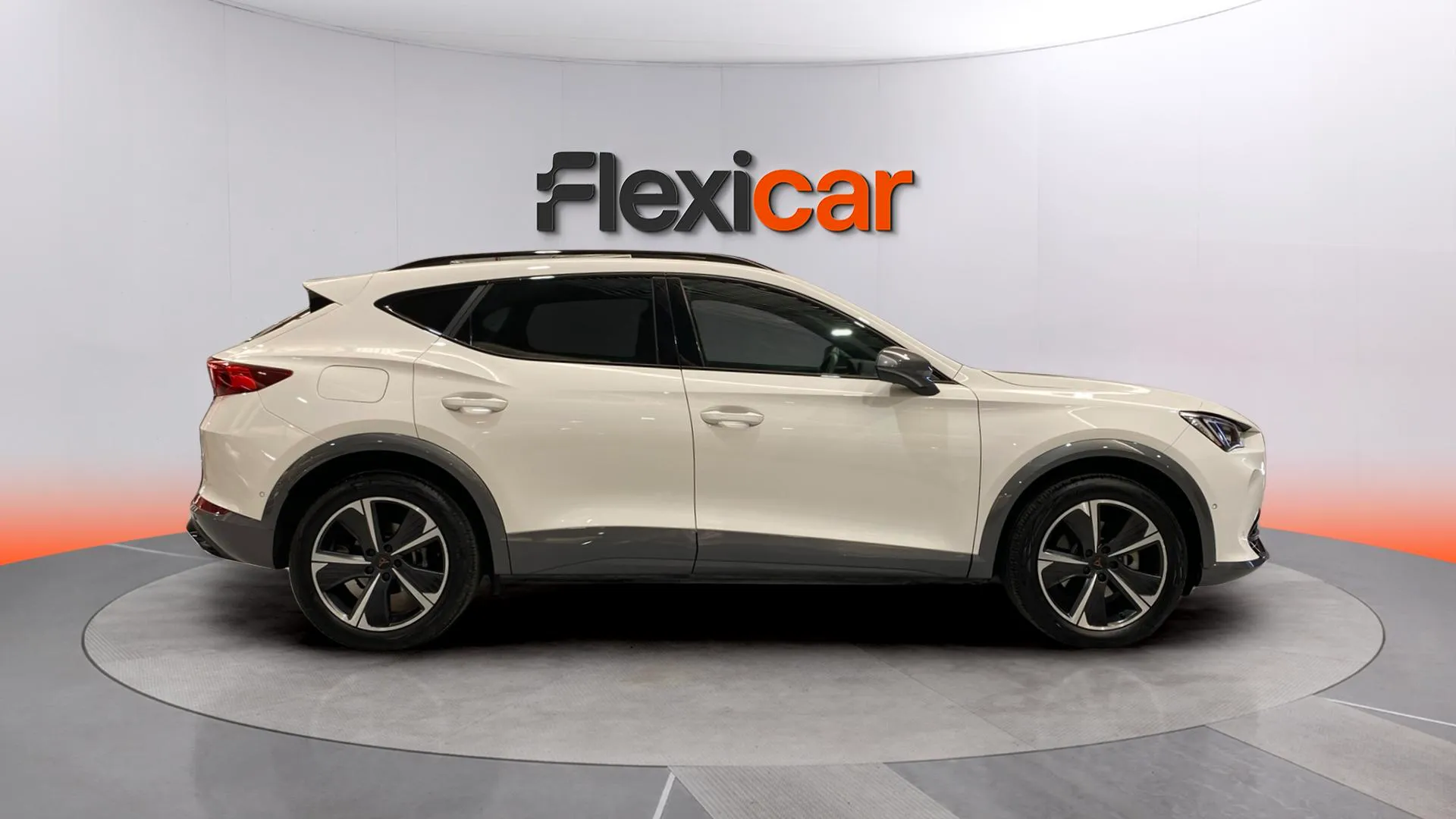 Cupra Formentor 1.4 e-Hybrid DSG - foto 5