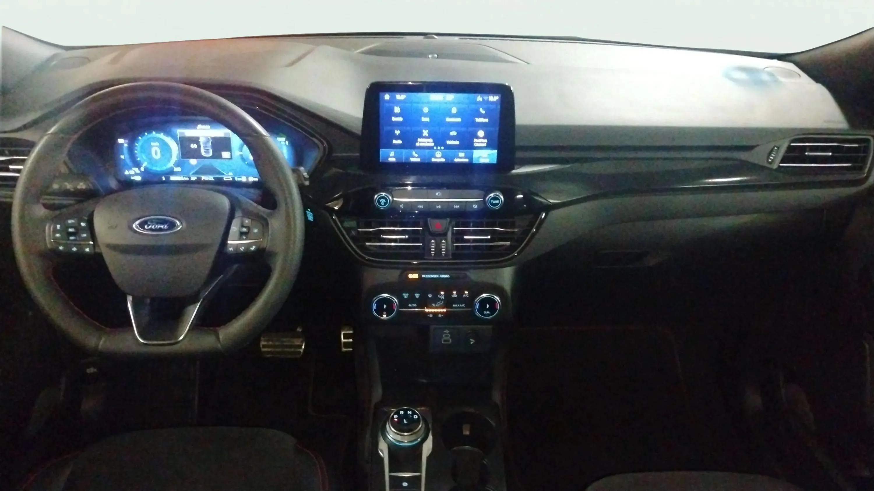 Ford Kuga ST-Line X 2.5 Duratec PHEV - foto 18