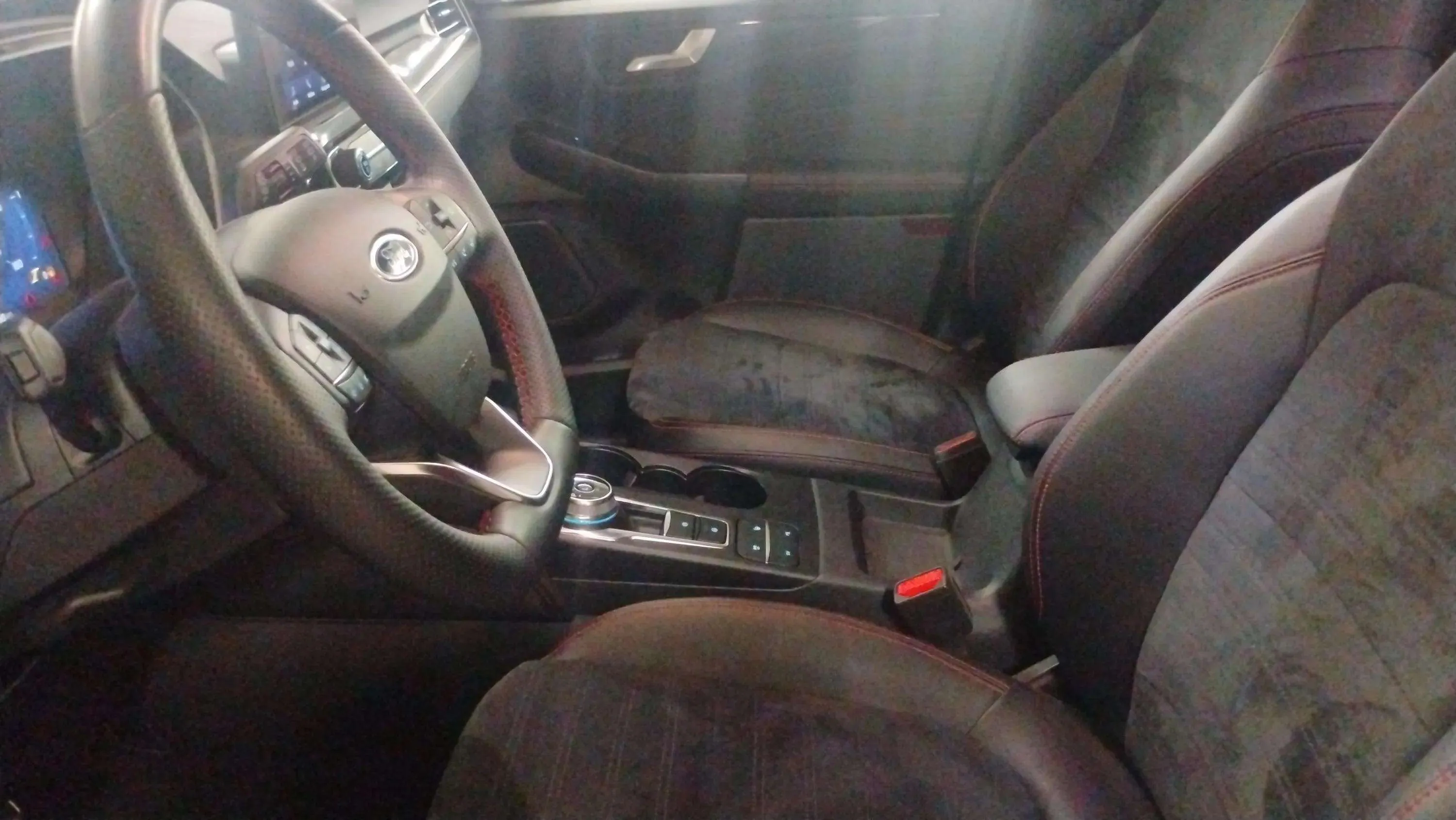 Ford Kuga ST-Line X 2.5 Duratec PHEV - foto 7