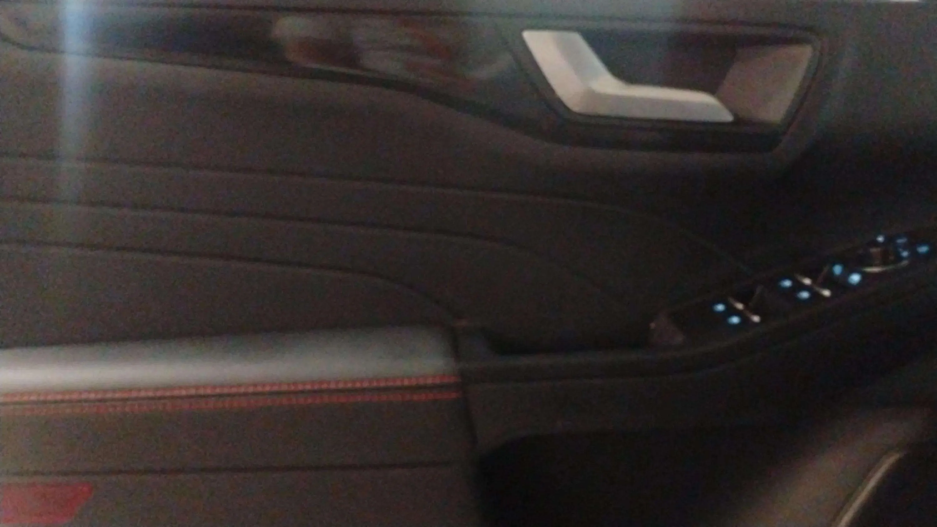Ford Kuga ST-Line X 2.5 Duratec PHEV - foto 25