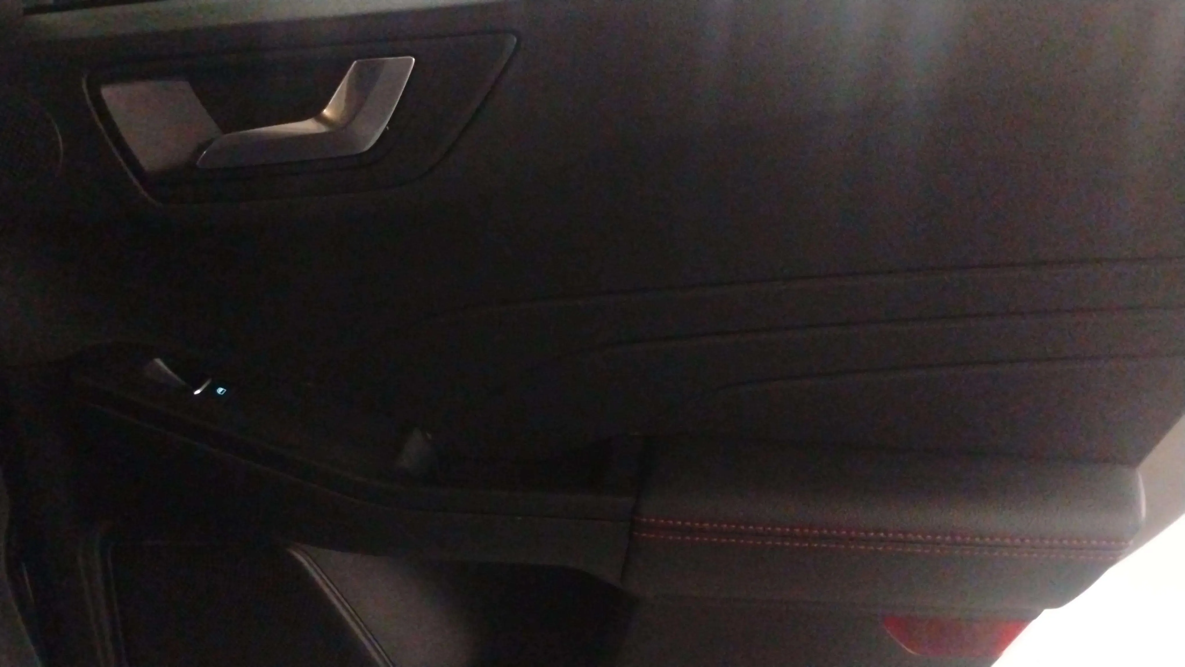 Ford Kuga ST-Line X 2.5 Duratec PHEV - foto 28