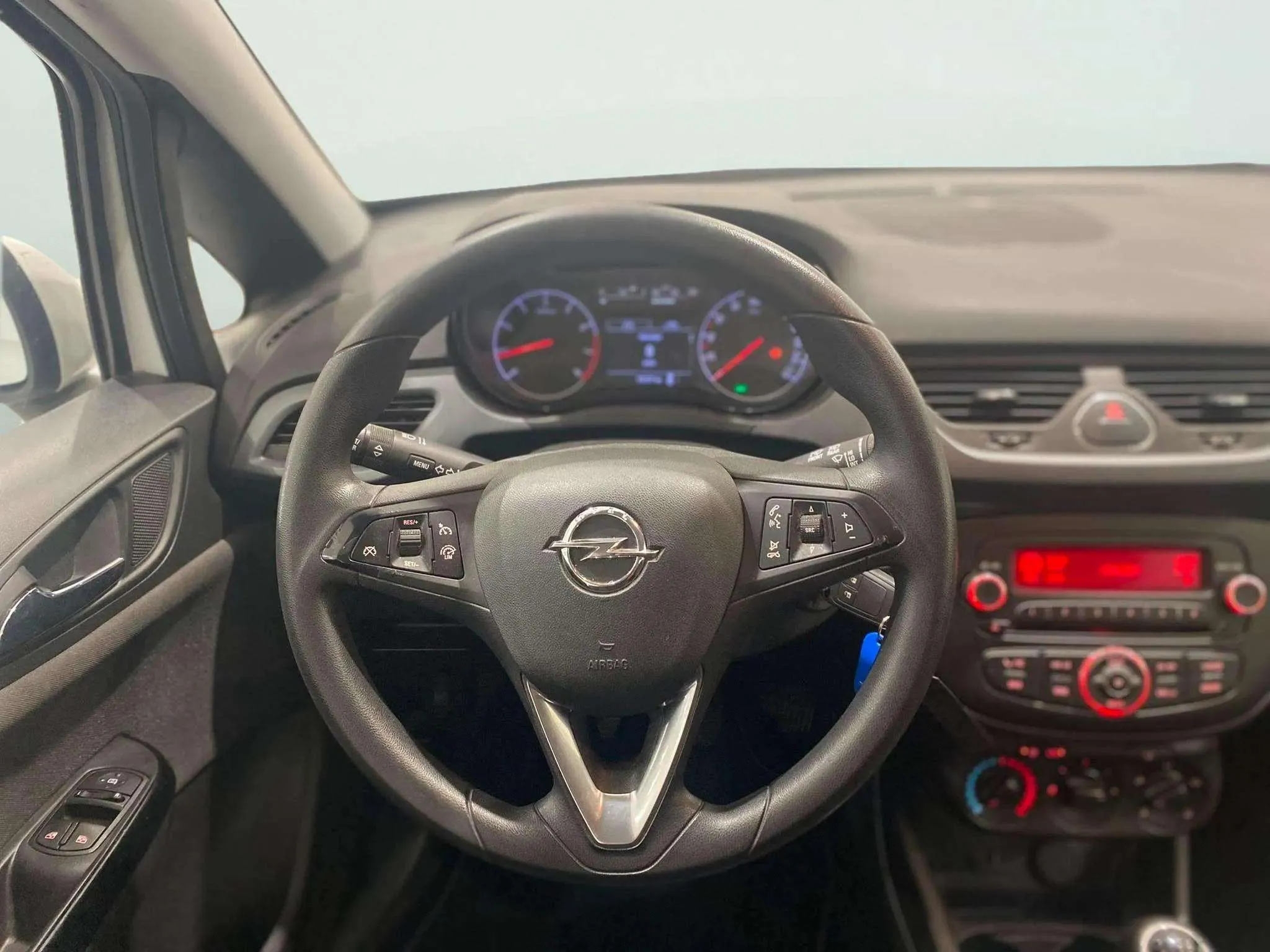 Opel Corsa 1.4 Design Line - foto 9