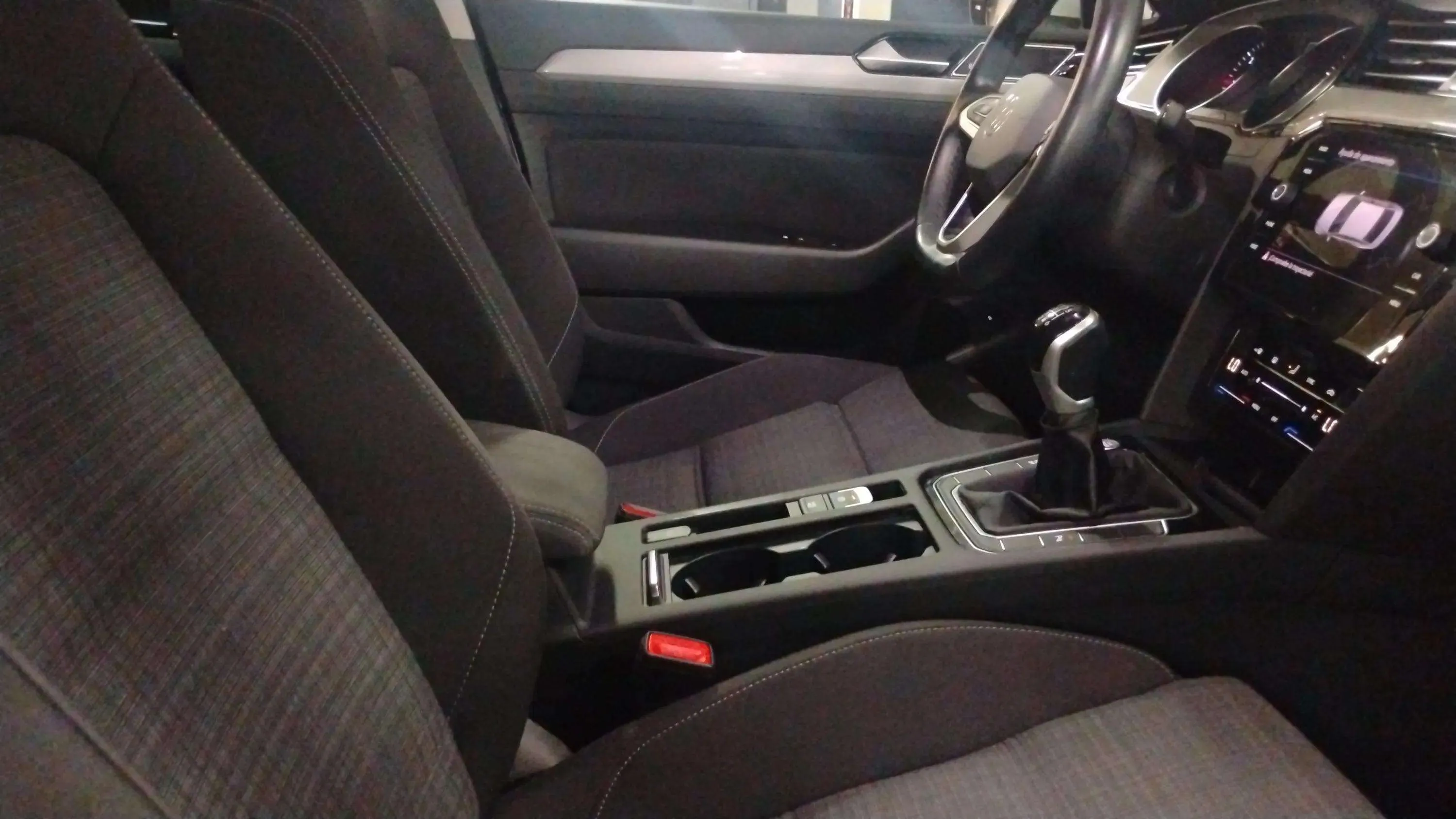 Volkswagen Passat Executive 2.0 TDI - foto 15