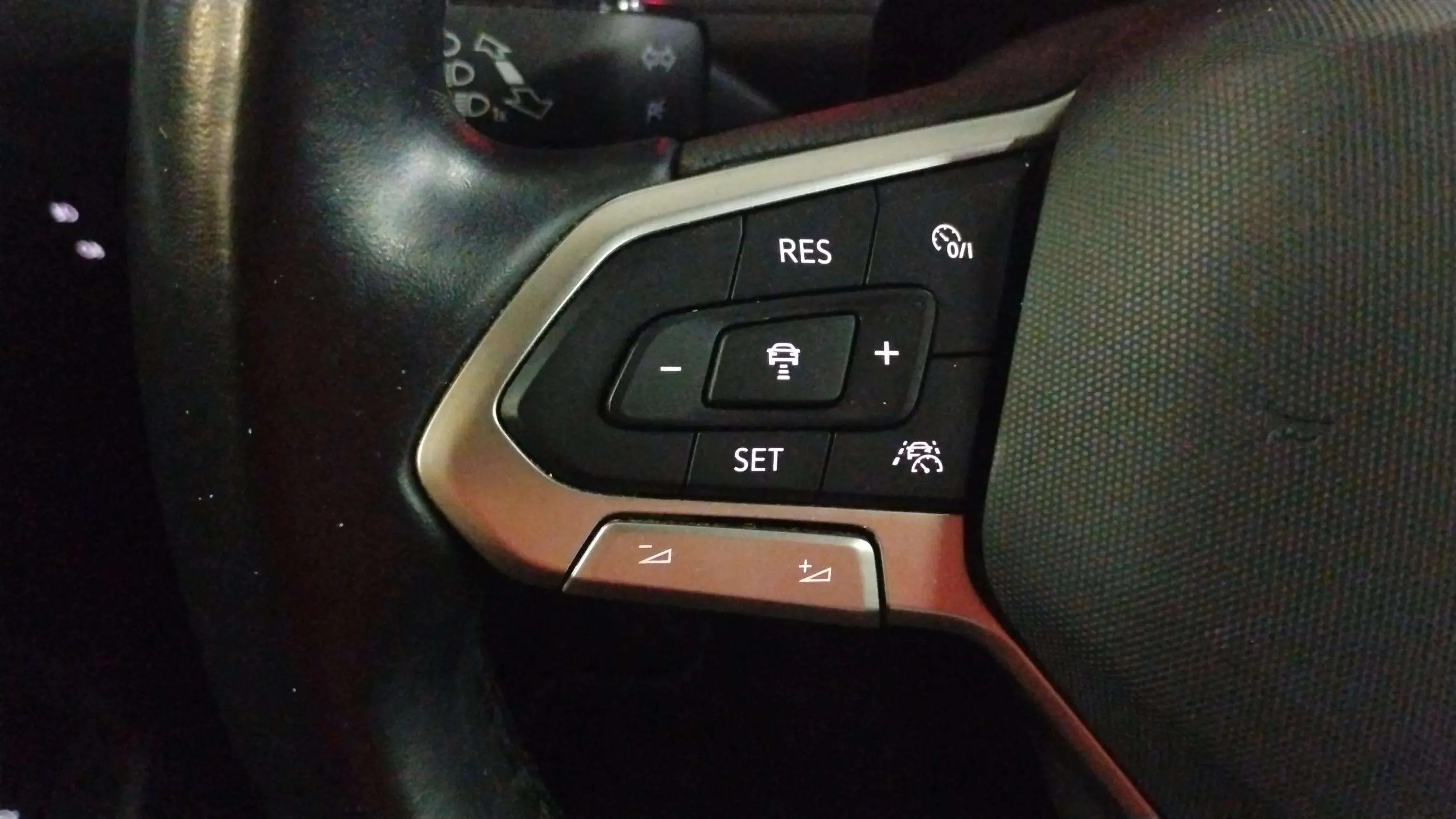 Volkswagen Passat Executive 2.0 TDI - foto 20
