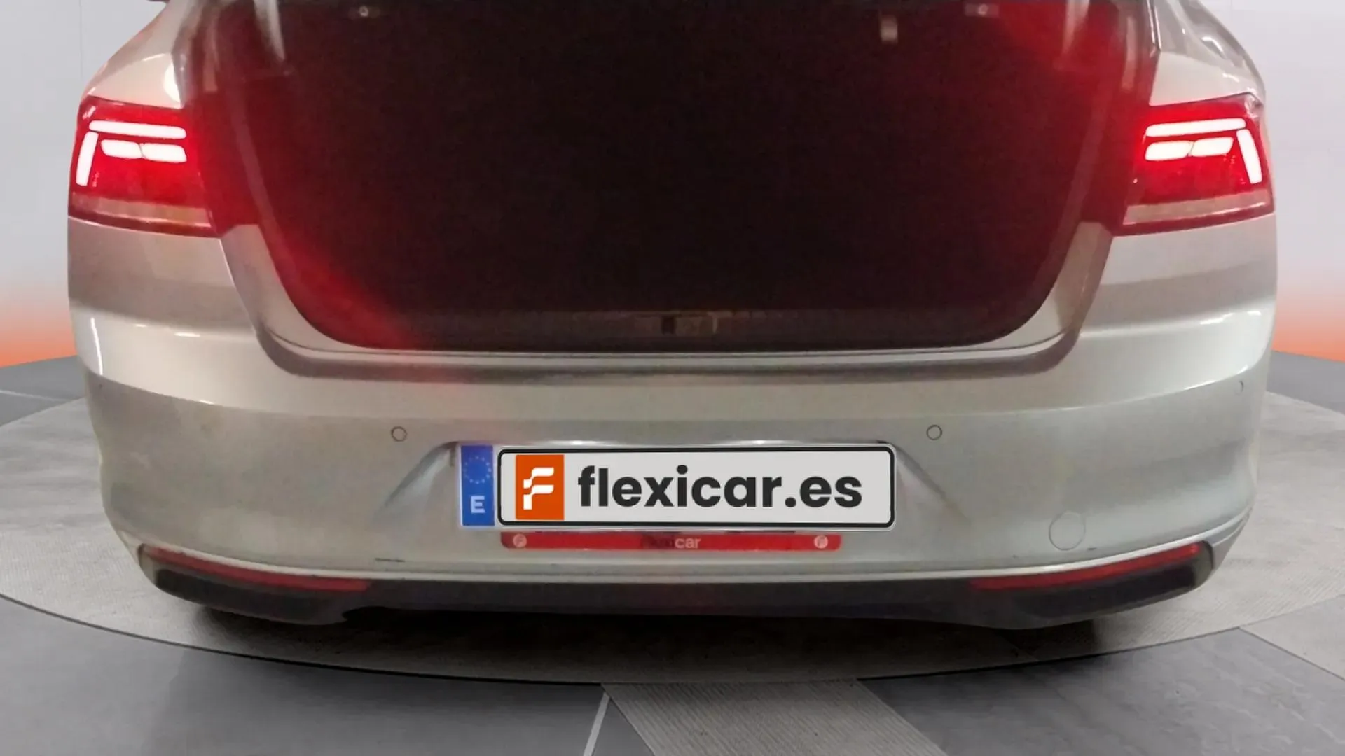 Volkswagen Passat Executive 2.0 TDI - foto 29