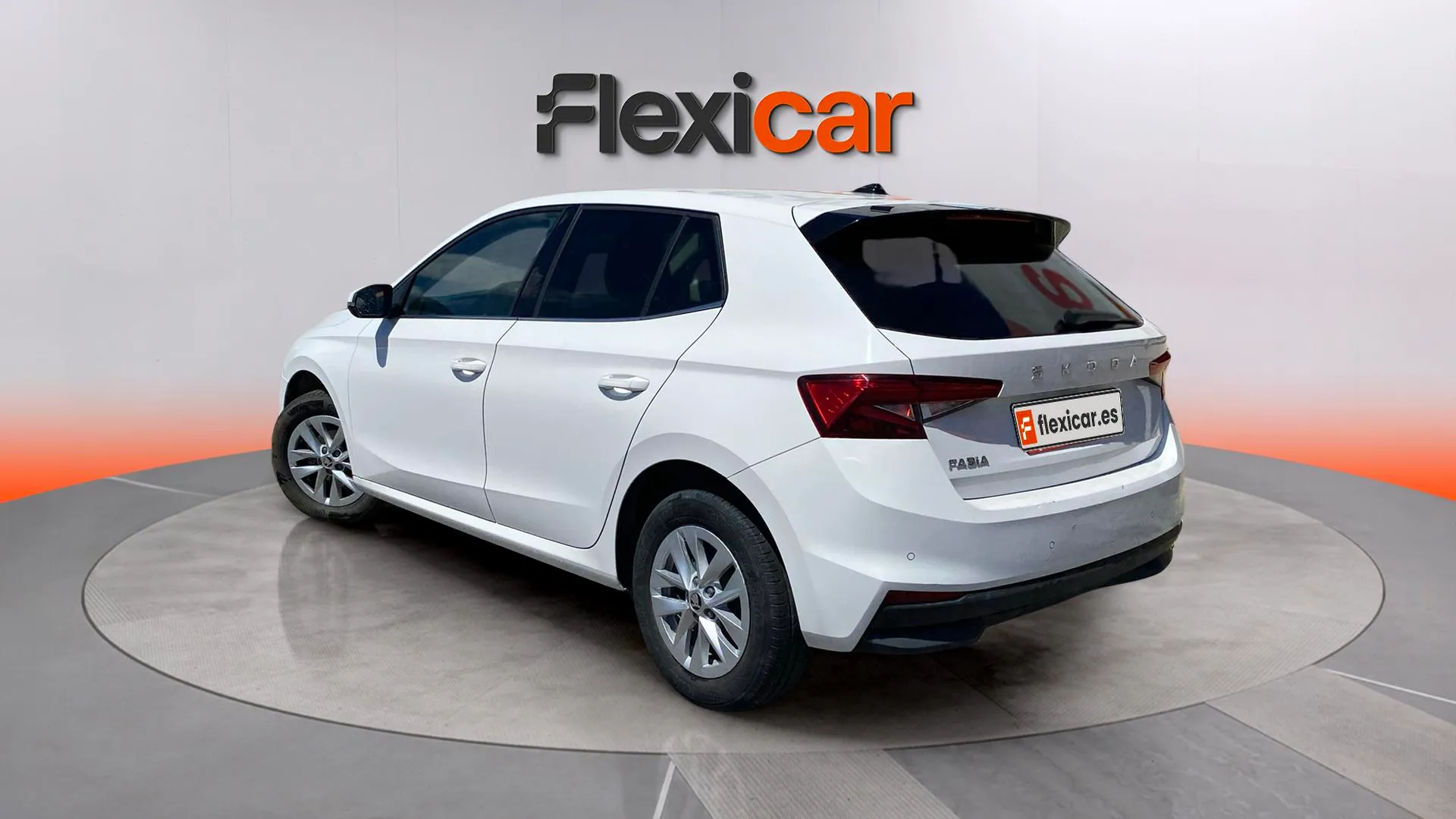 Škoda Fabia 1.0 TSI Selection - foto 8