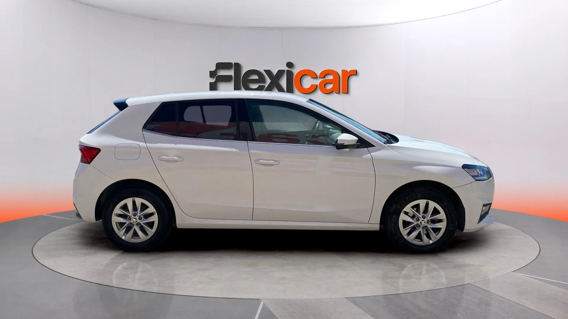 Škoda Fabia 1.0 TSI Selection - foto 5