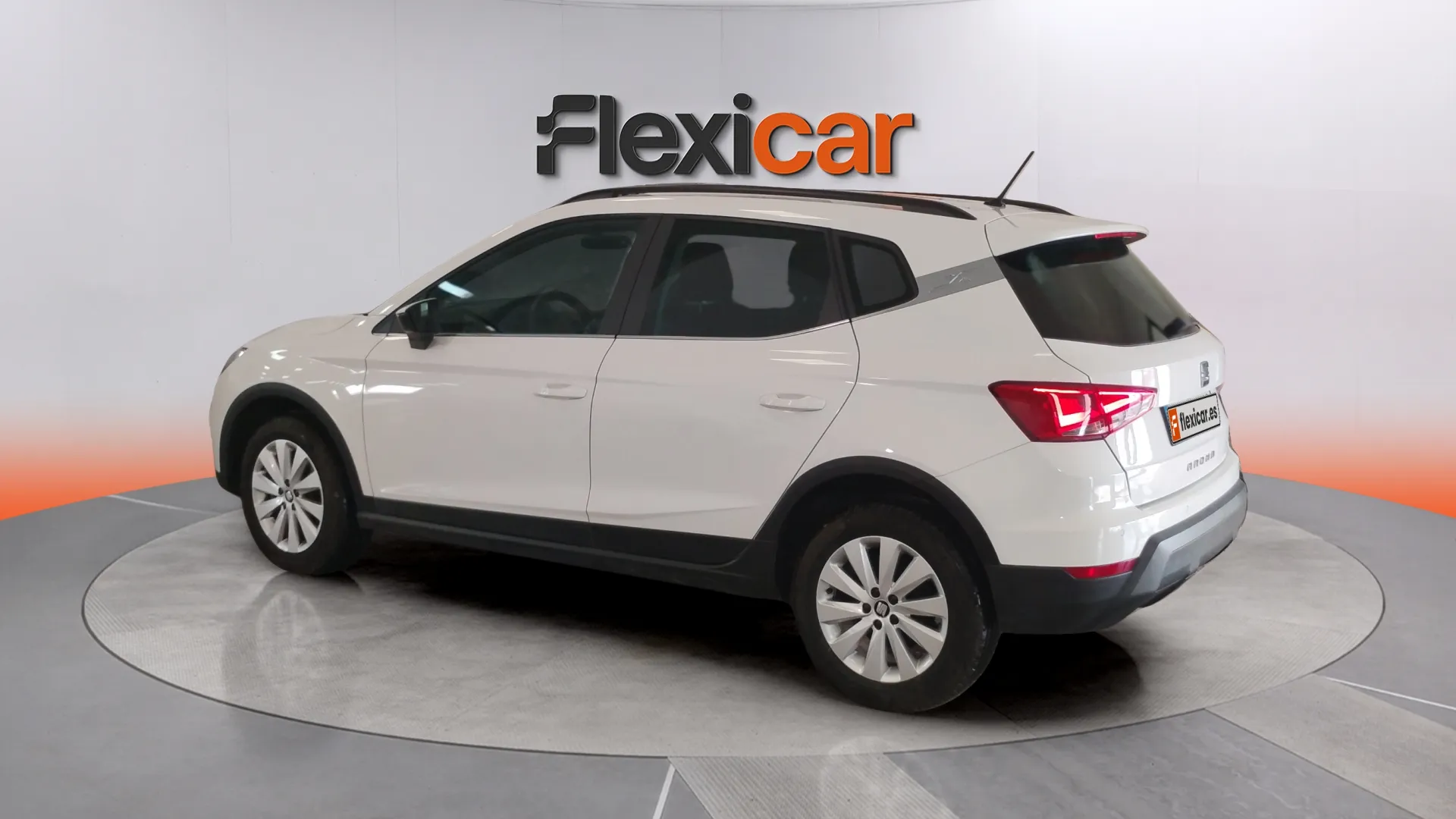 SEAT Arona 1.0 TSI Style Ecomotive - foto 6