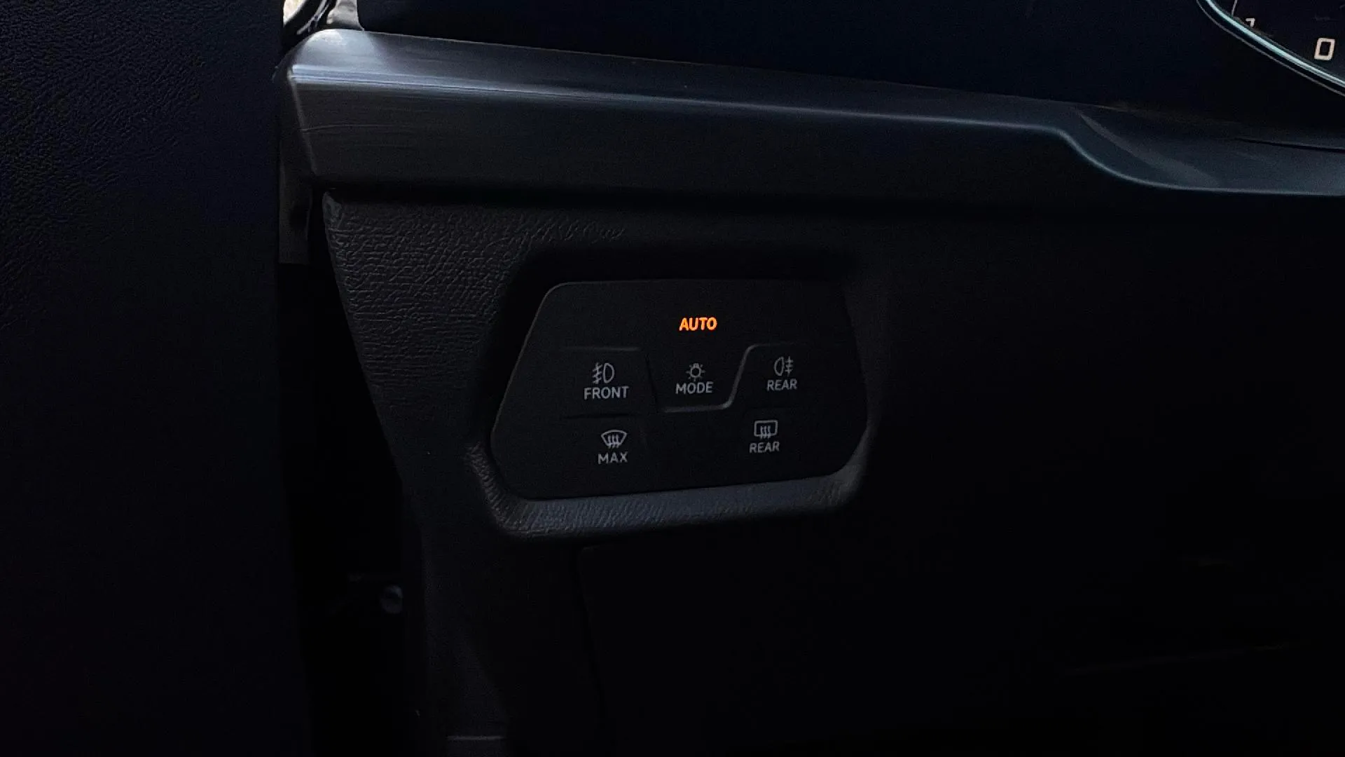 Cupra Formentor 1.5 TSI DSG - foto 19