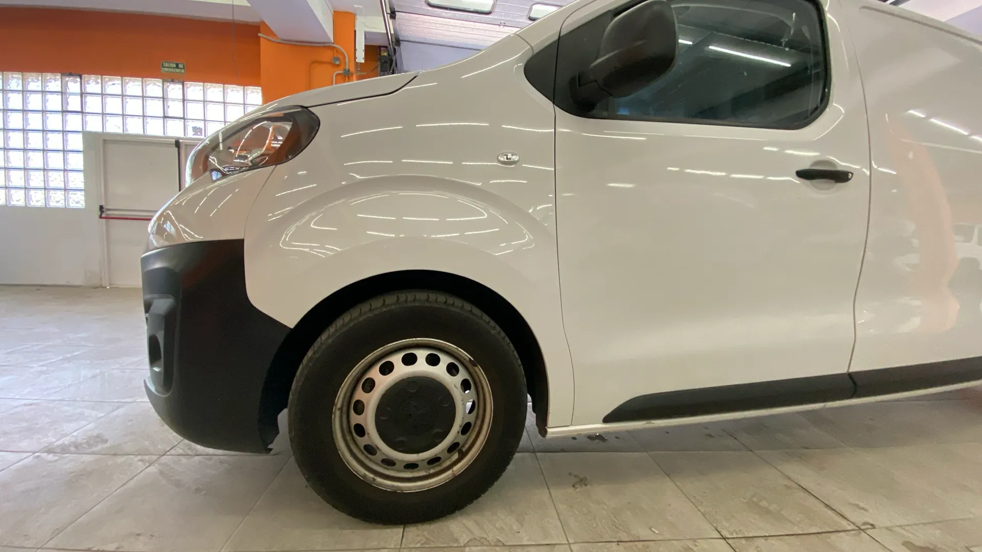 Peugeot Expert Furgón BlueHDi 120 Standard - foto 17