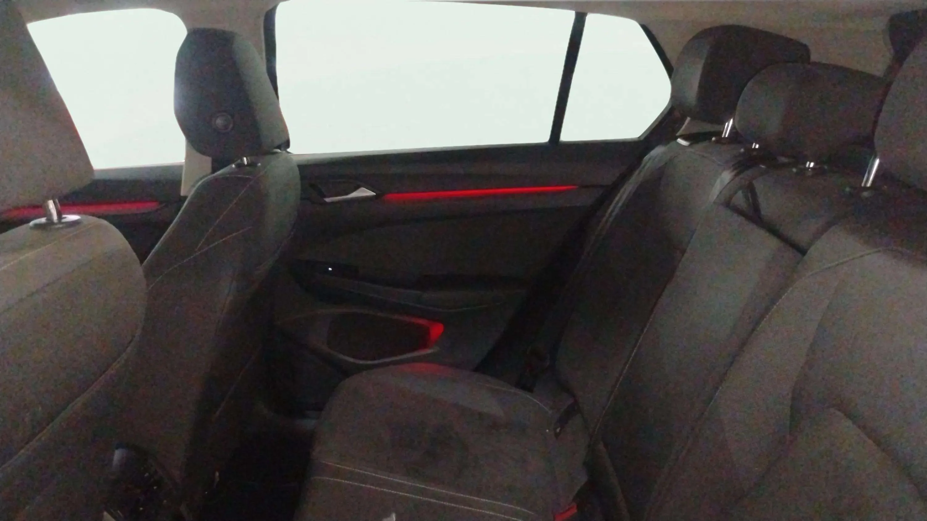 Volkswagen Golf eHybrid 1.4 TSI DSG - foto 12