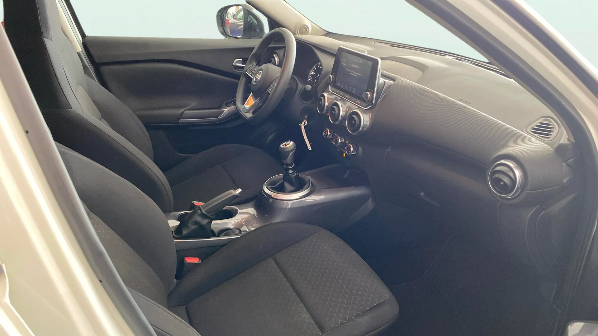 Nissan Juke DIG-T Acenta - foto 9